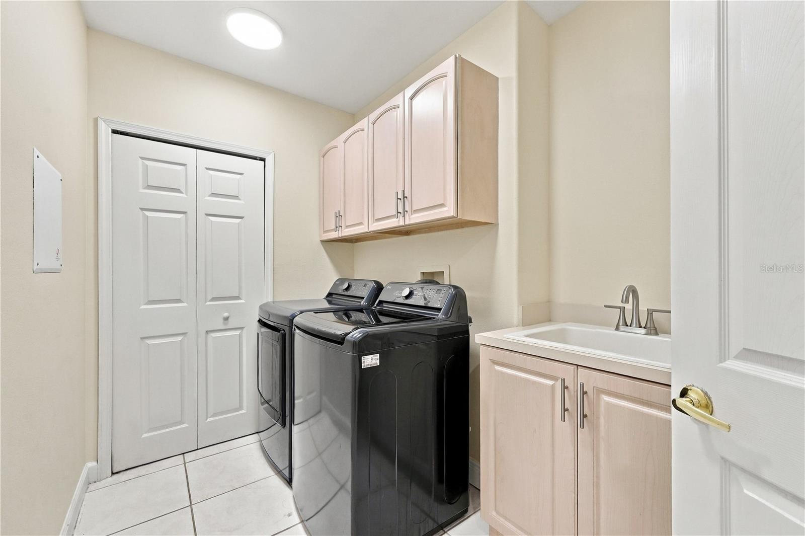 8749 THE ESPLANADE, #16, Orlando, FL 32836