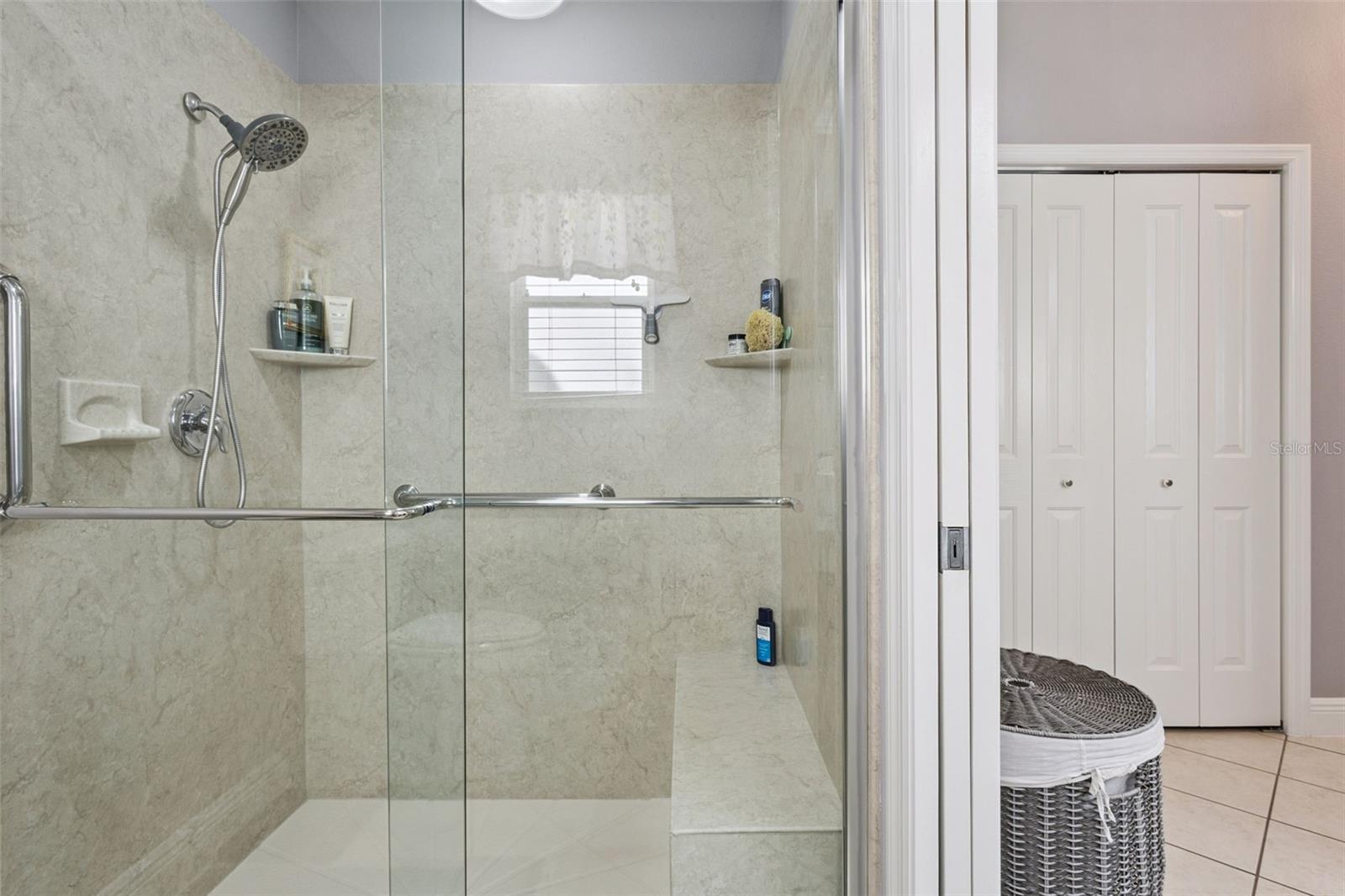 Primary suite shower