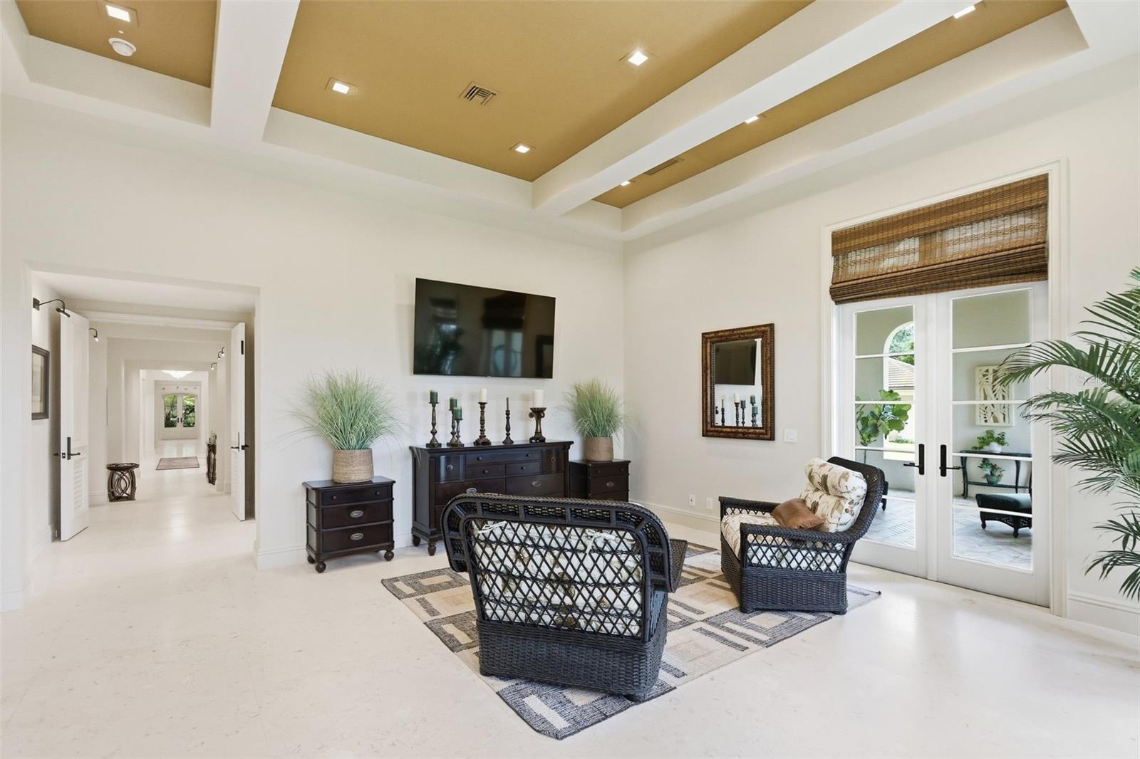 6075 S TROPICAL TRAIL, Merritt Island, FL 32952
