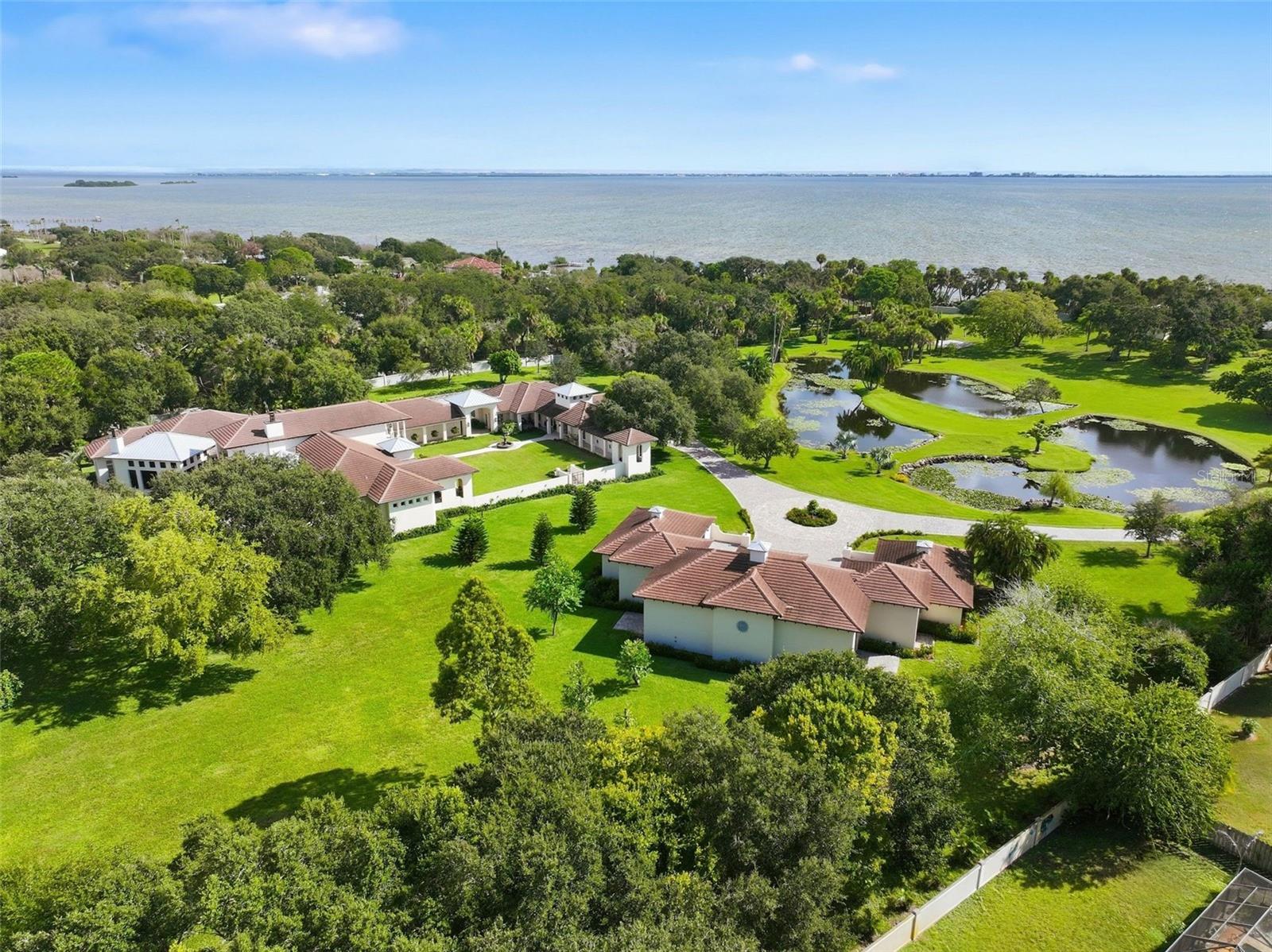 6075 S TROPICAL TRAIL, Merritt Island, FL 32952