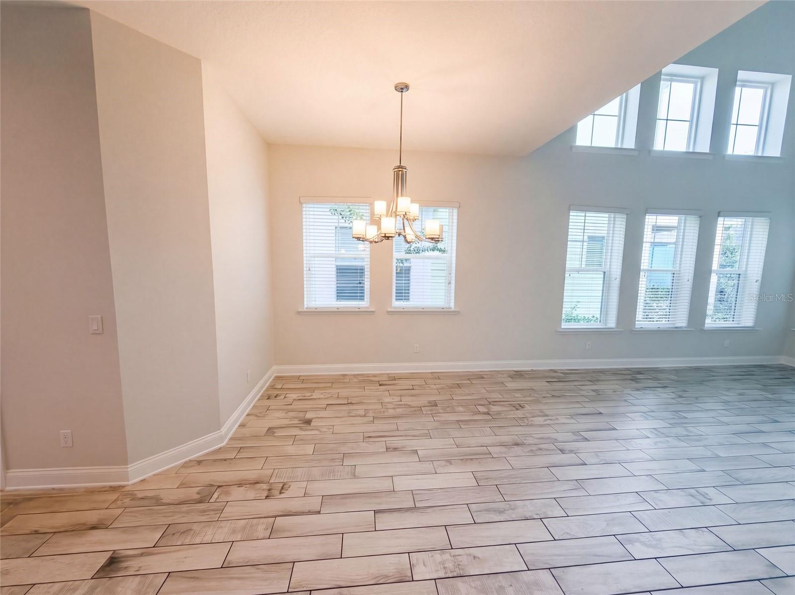 7797 LAUREATE BOULEVARD, Orlando, FL 32827