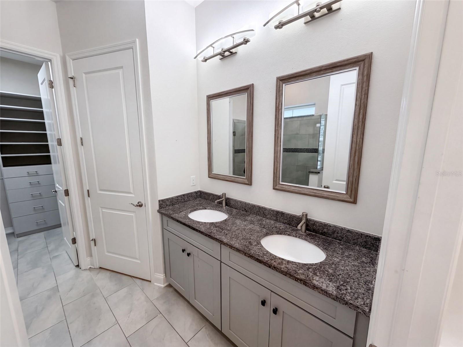 7797 LAUREATE BOULEVARD, Orlando, FL 32827