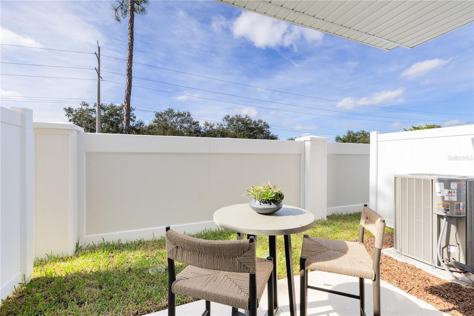 Model Home Design Only. Pictures and furnishings are for illustrative purposes only. Elevations, colors and options may vary. Furniture is for model home staging only.