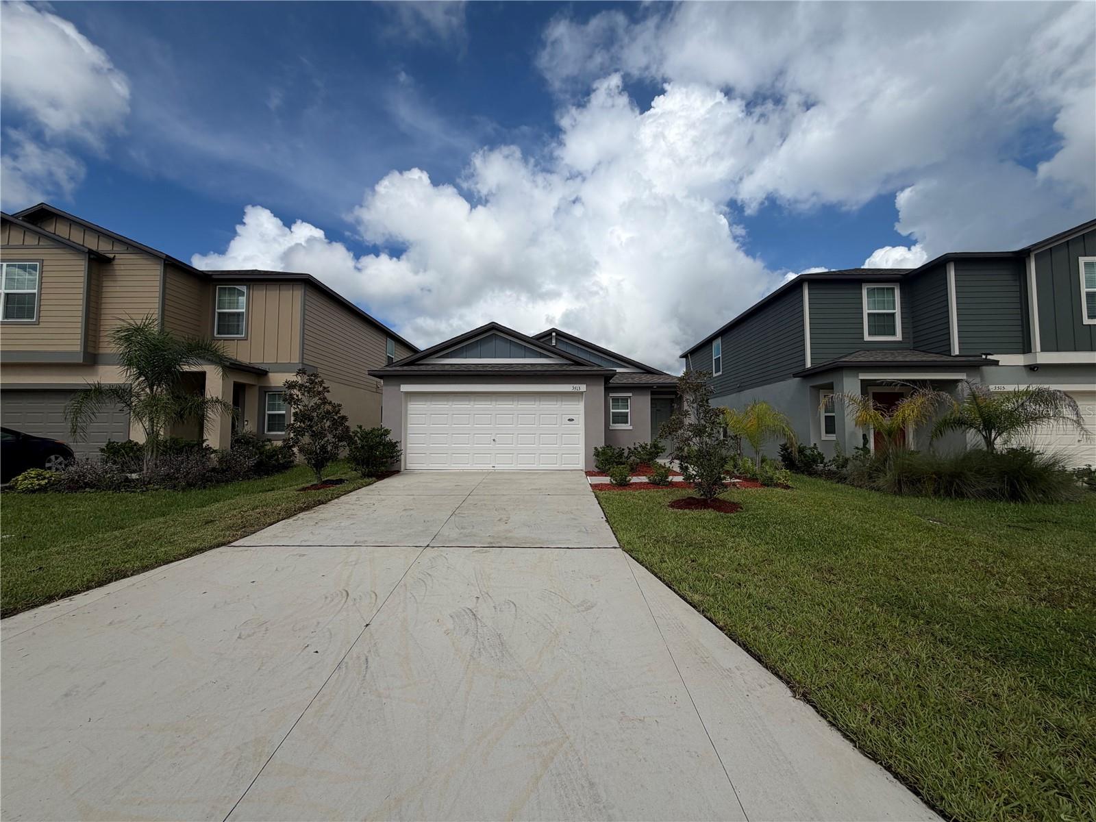 3513 RADIANT MOUNTAIN DRIVE, Plant City, FL 33565 3513 RADIANT MOUNTAIN DRIVE, Plant City, FL 33565