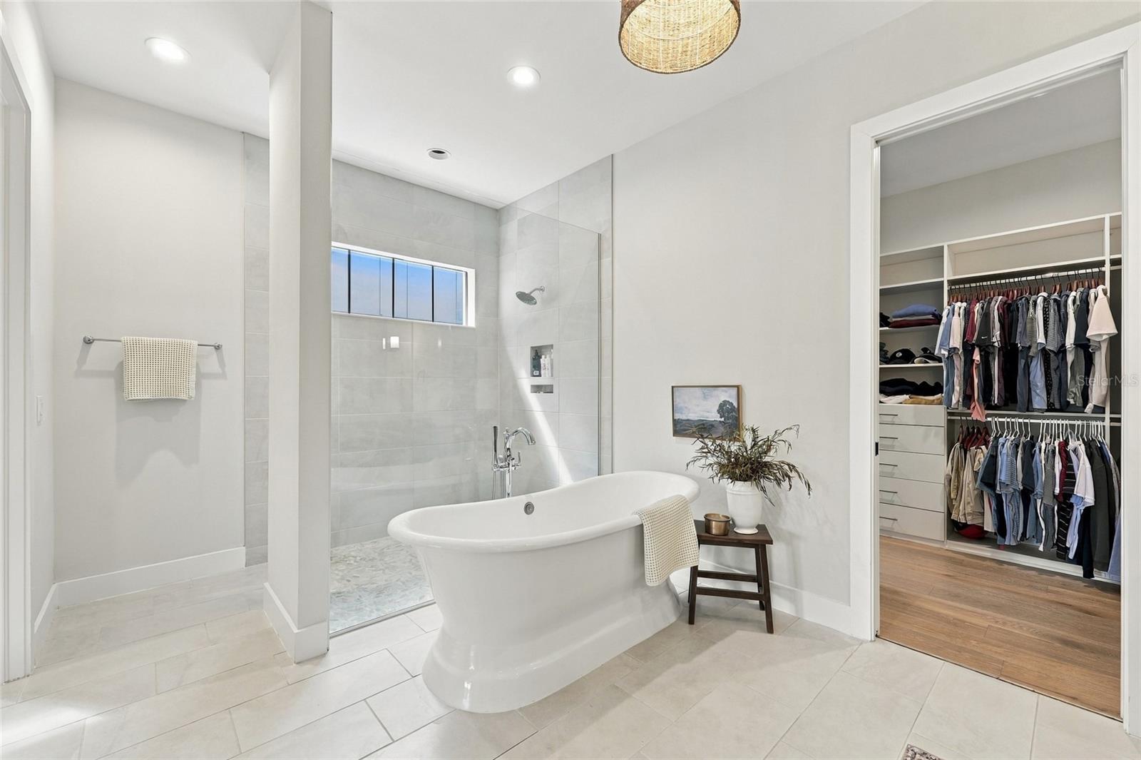 15210 E OAKLAND AVENUE, Winter Garden, FL 34787