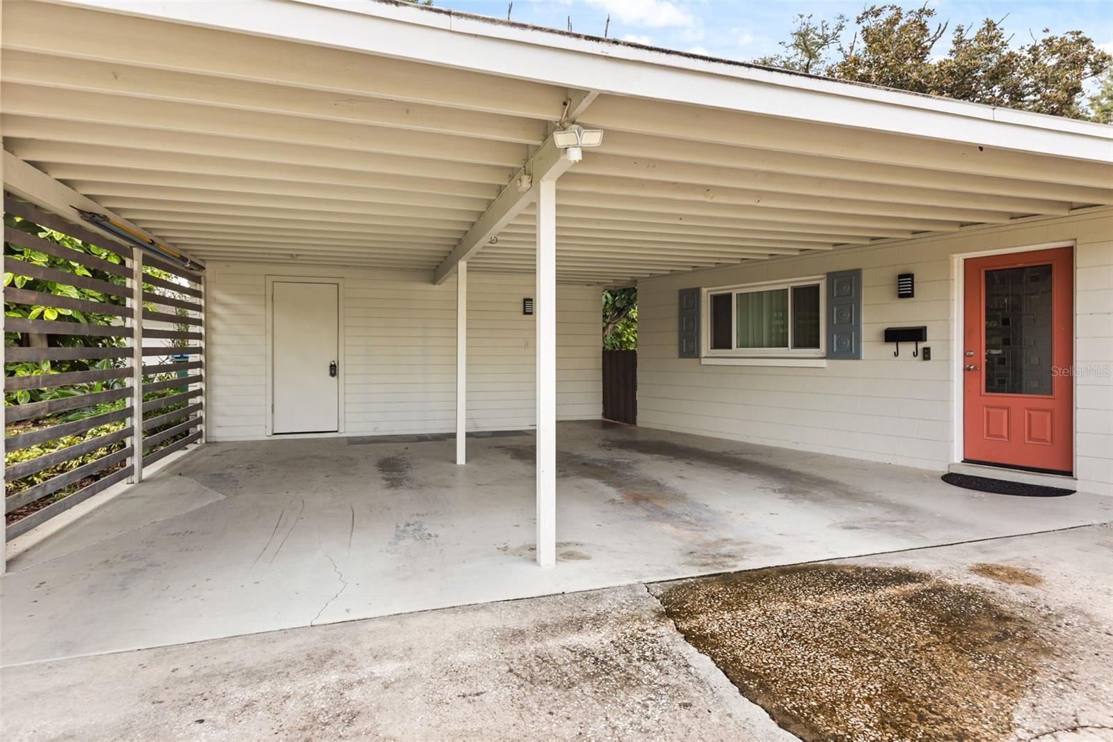 2215 WOODCREST DRIVE, Winter Park, FL 32792 2215 WOODCREST DRIVE, Winter Park, FL 32792