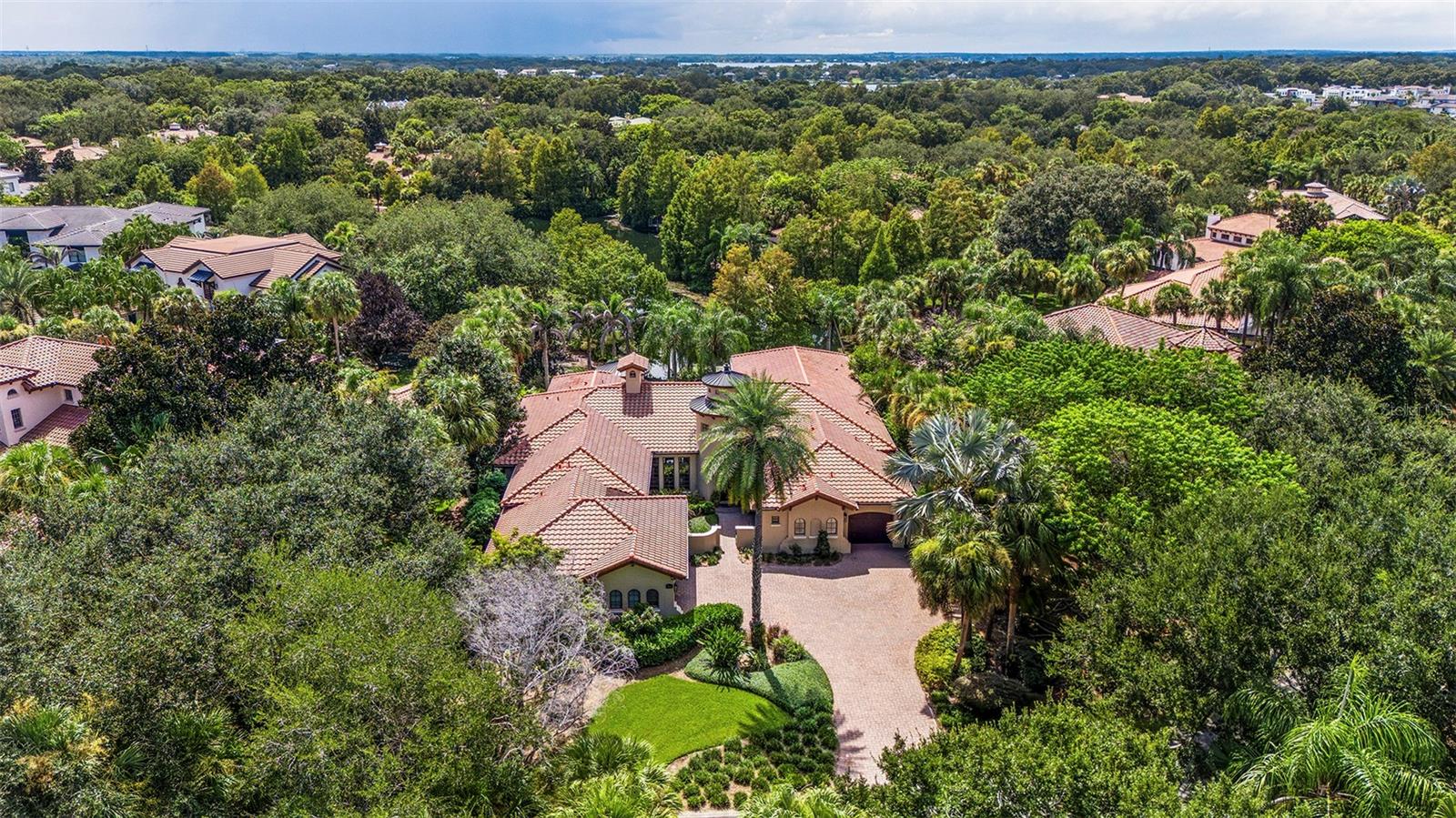 9310 ISLEWORTH GARDENS DRIVE, Windermere, FL 34786