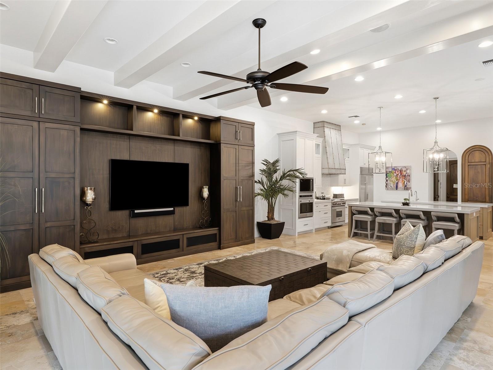 9310 ISLEWORTH GARDENS DRIVE, Windermere, FL 34786