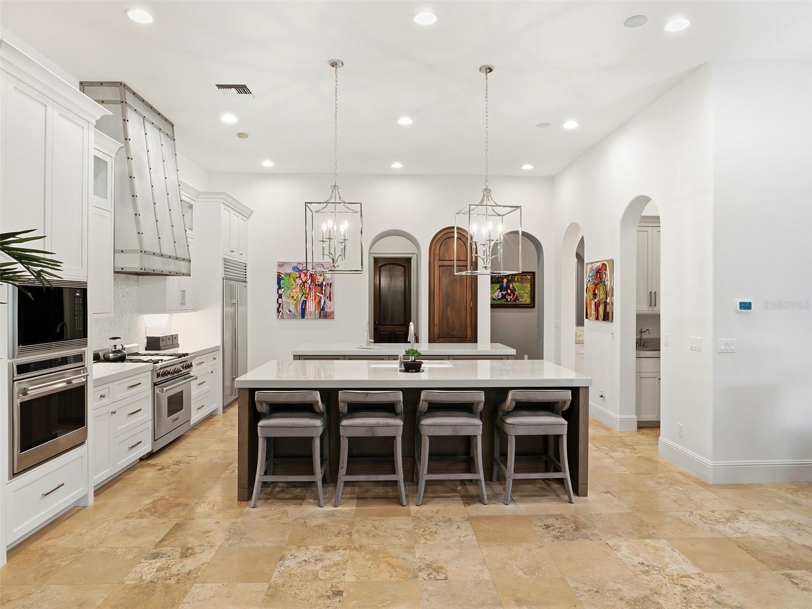 9310 ISLEWORTH GARDENS DRIVE, Windermere, FL 34786