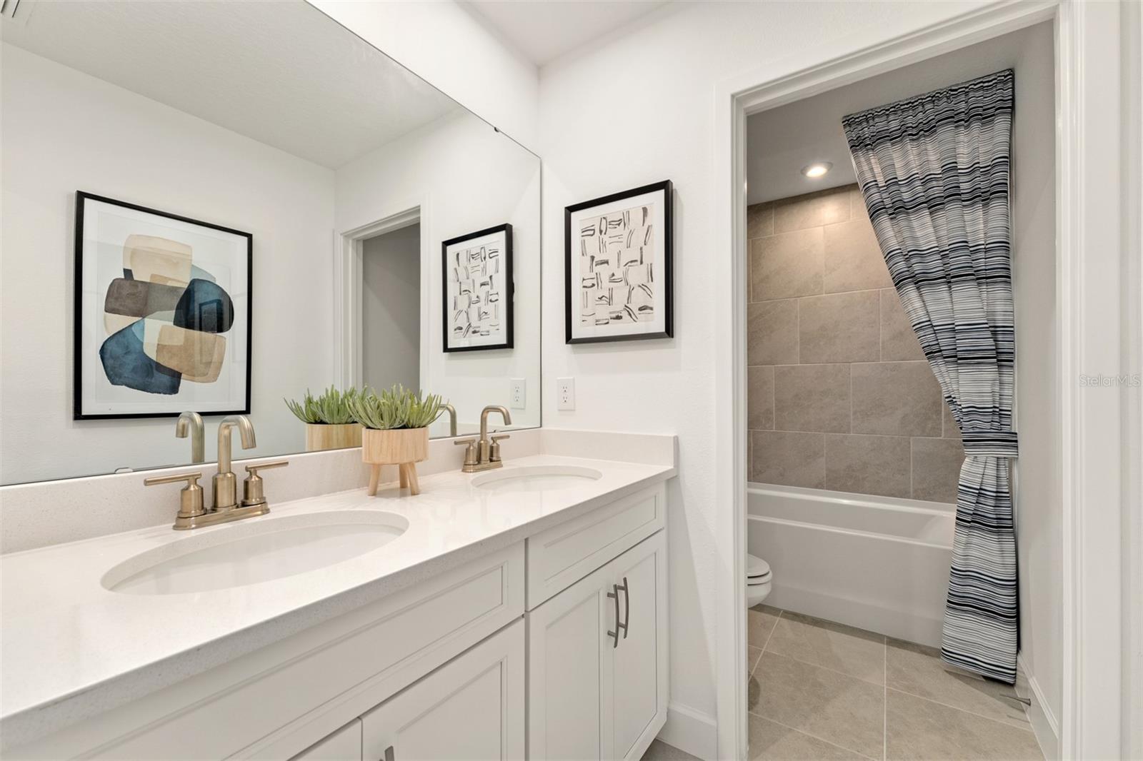 Rainwood Talquin Model Bathroom 2