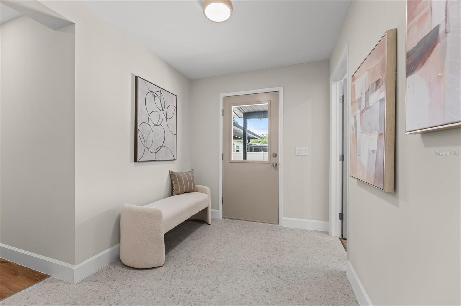 Back foyer leads to pool