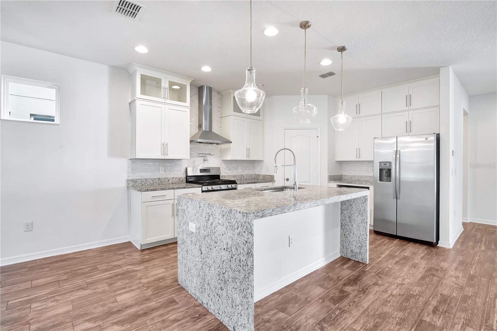15066 MARBLED GODWIT DRIVE, Winter Garden, FL 34787