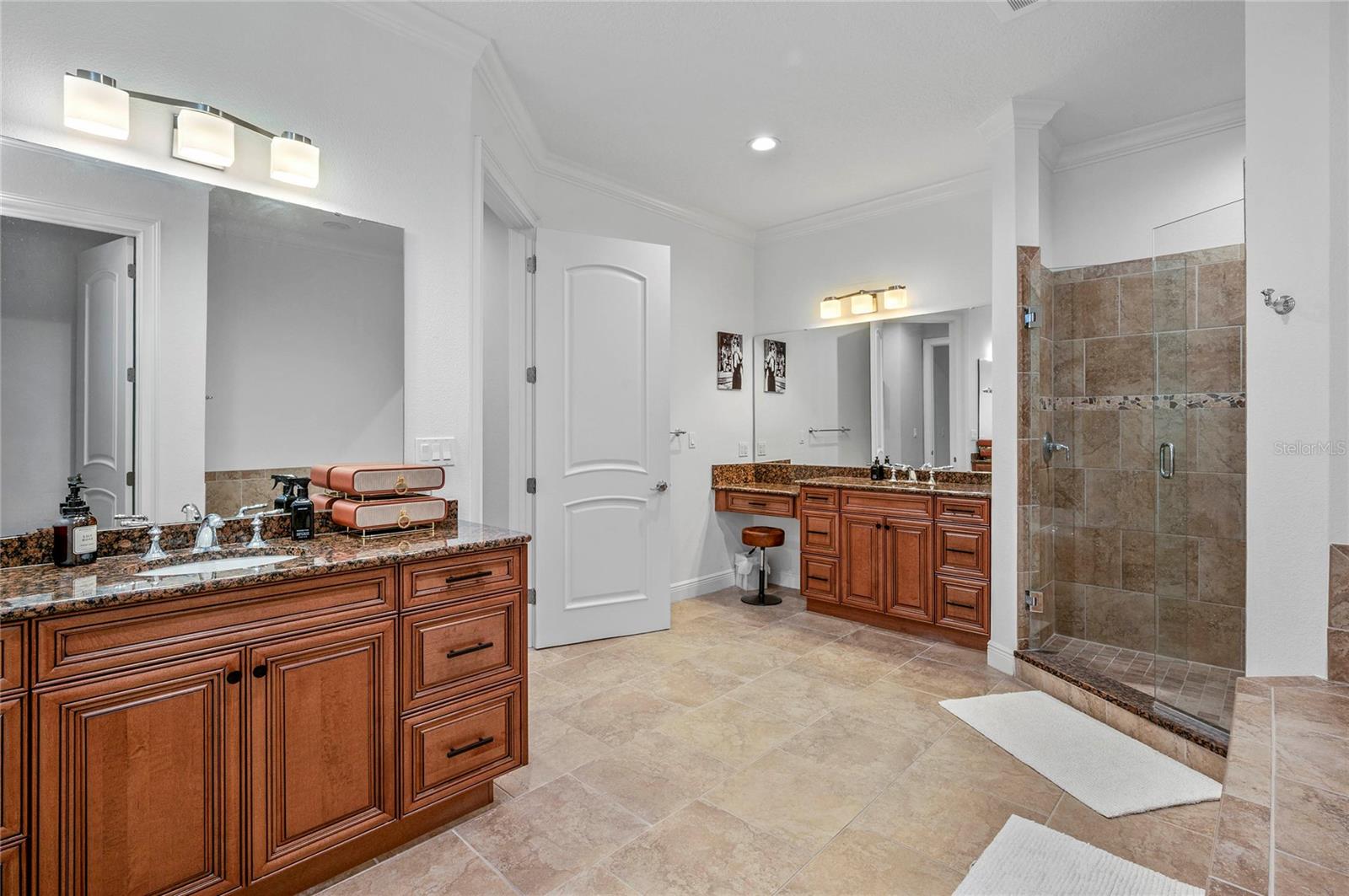 100 S VIRGINIA AVENUE, #201, Winter Park, FL 32789