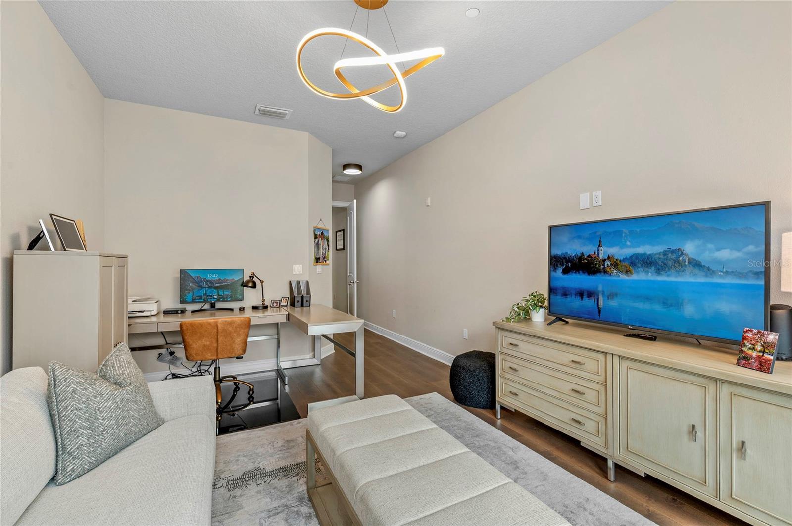 100 S VIRGINIA AVENUE, #201, Winter Park, FL 32789