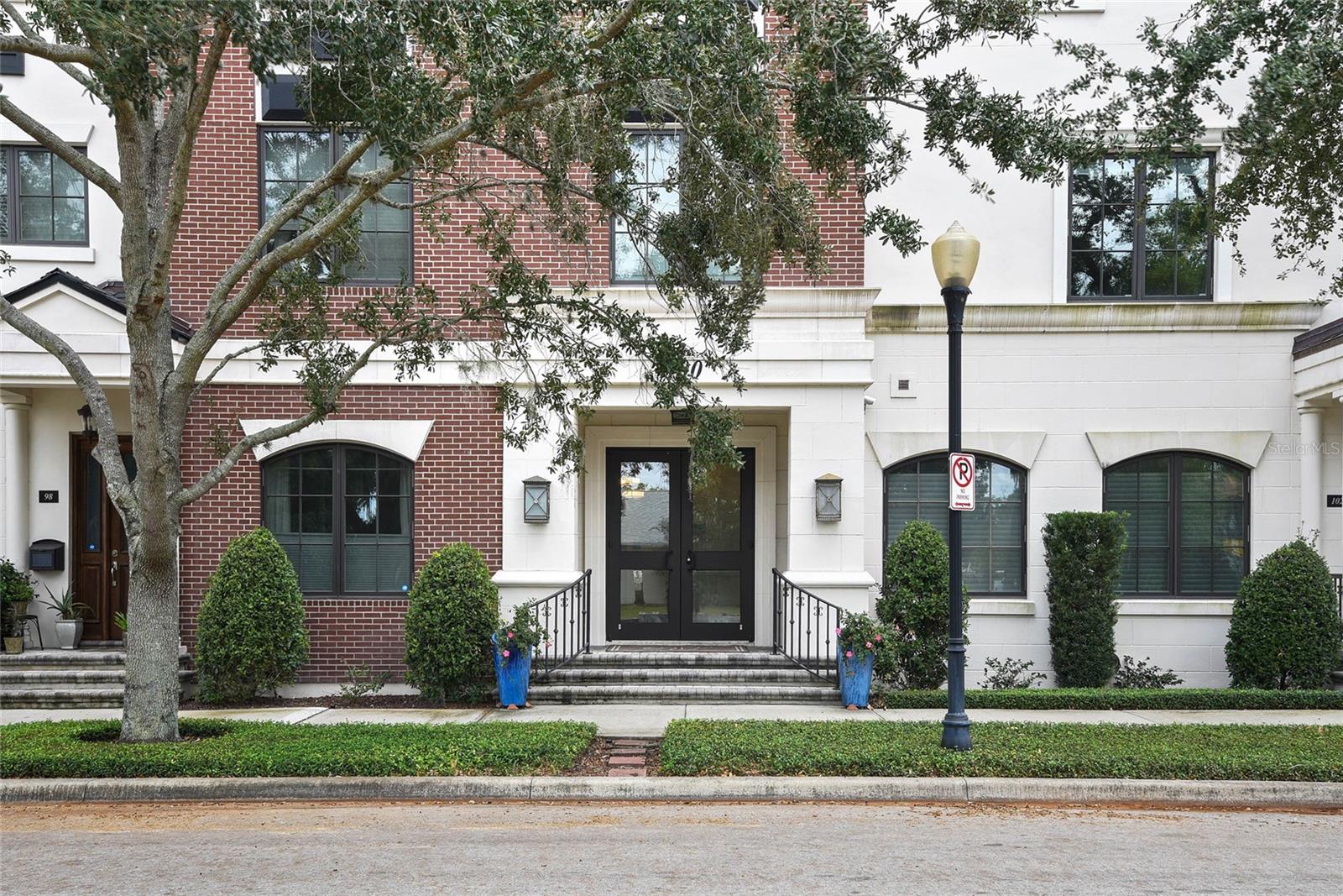 100 S VIRGINIA AVENUE, #201, Winter Park, FL 32789 100 S VIRGINIA AVENUE, #201, Winter Park, FL 32789