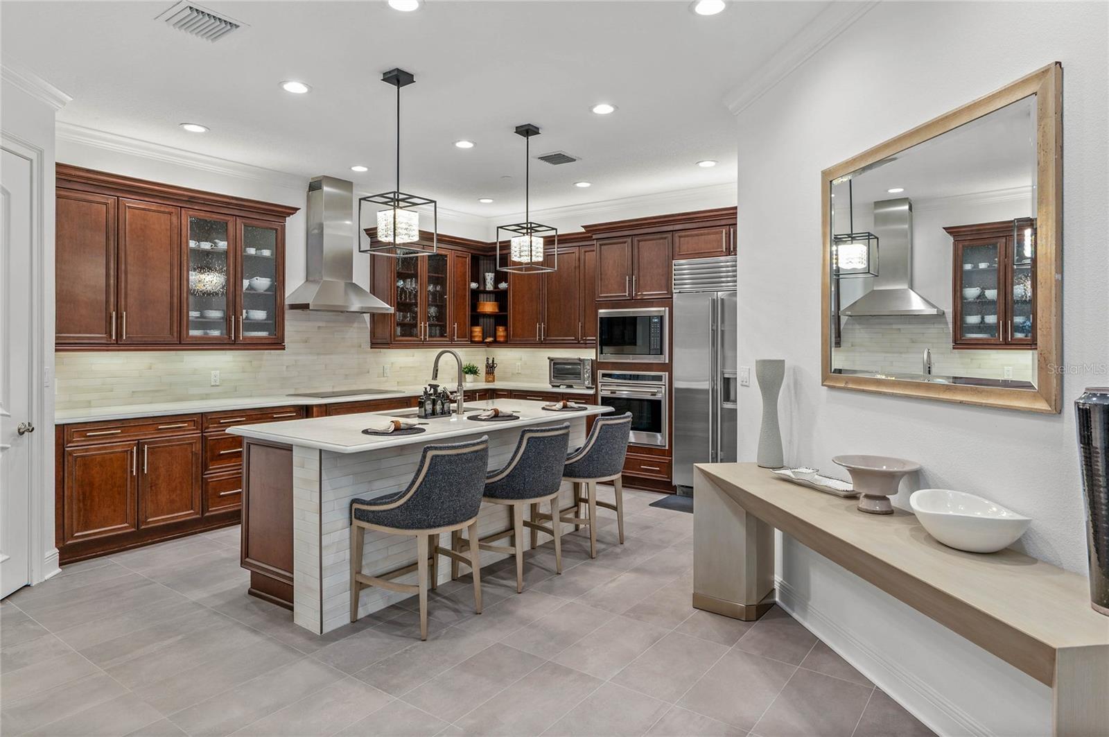 100 S VIRGINIA AVENUE, #201, Winter Park, FL 32789