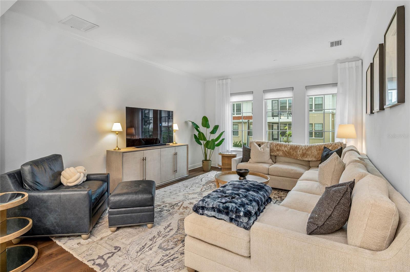 100 S VIRGINIA AVENUE, #201, Winter Park, FL 32789