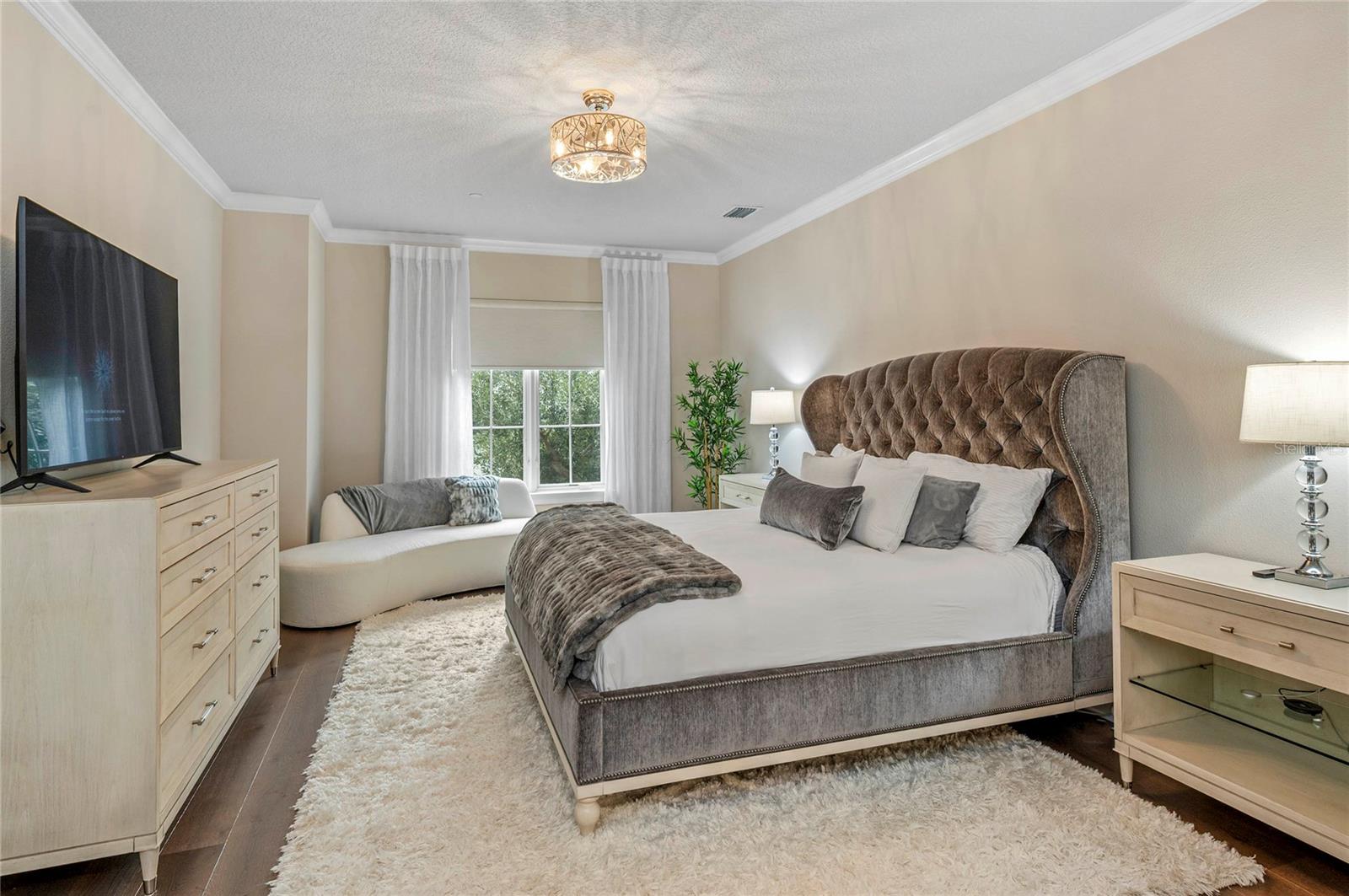 100 S VIRGINIA AVENUE, #201, Winter Park, FL 32789