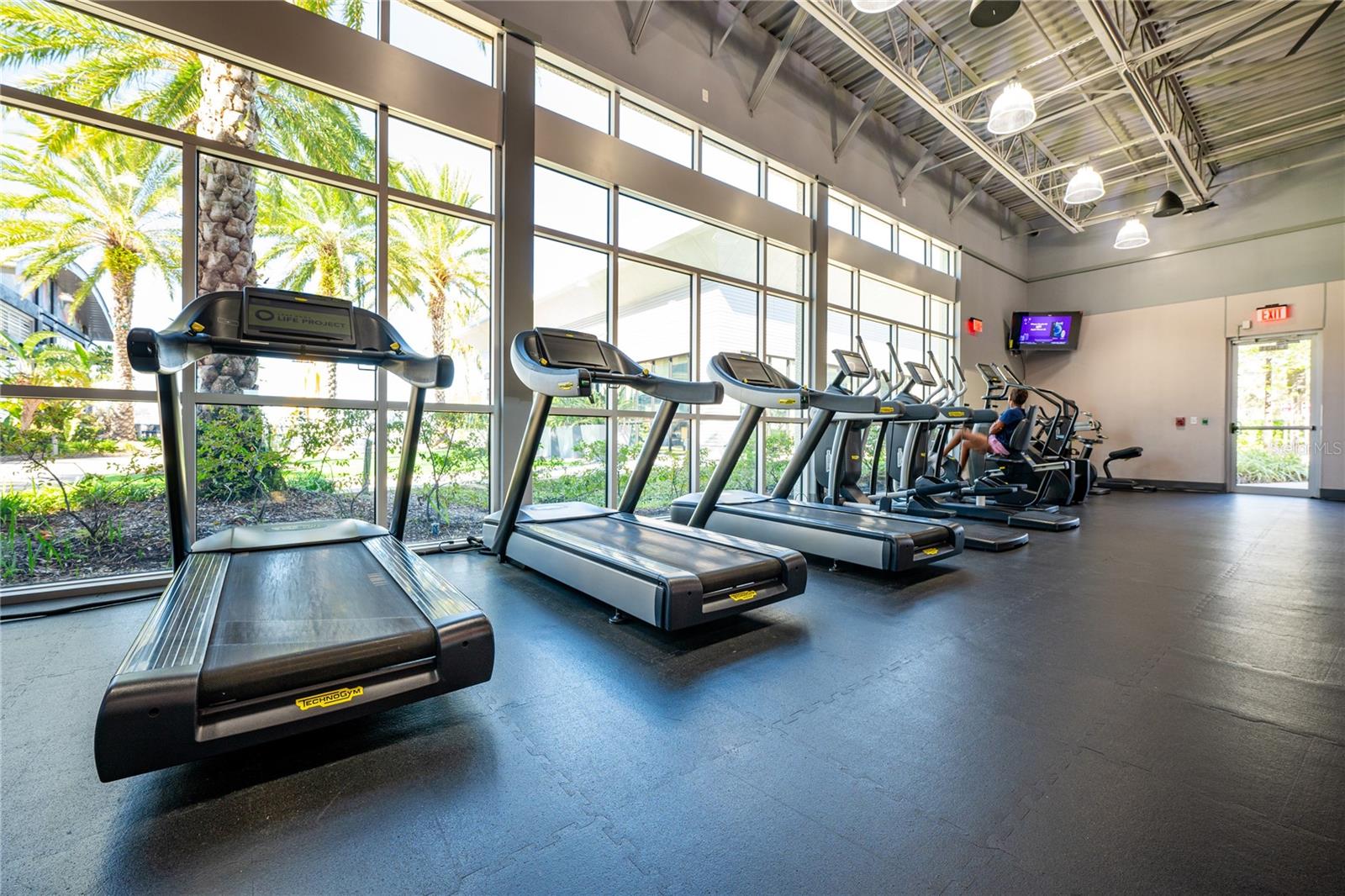 LP Fit - Fitness Center.