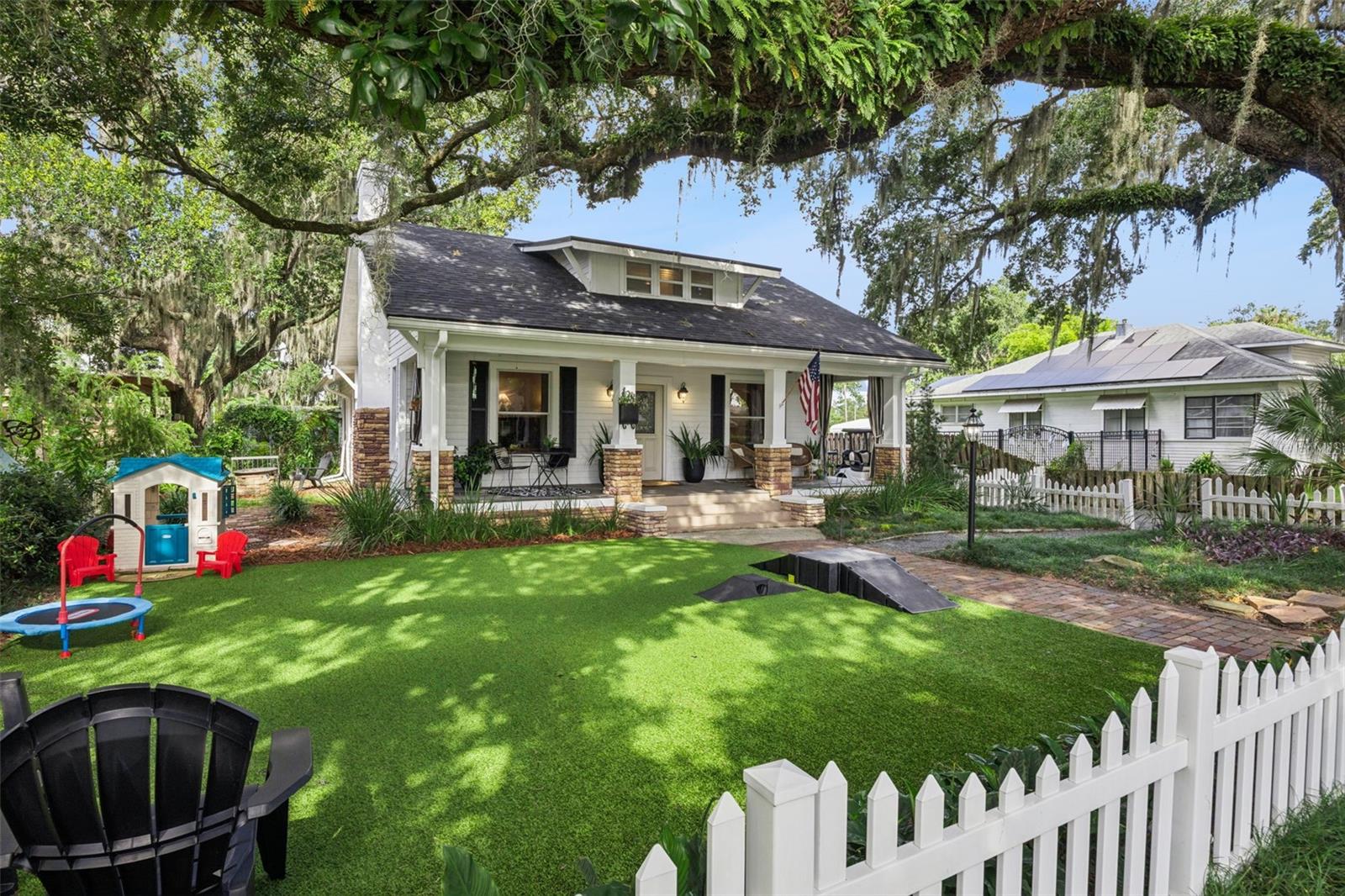 Artificial Turf yard