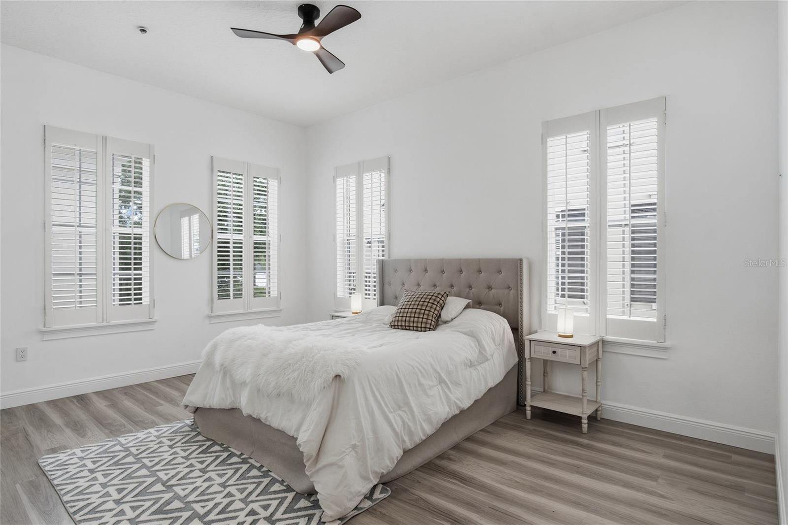 1579 LAKE BALDWIN LANE, Orlando, FL 32814