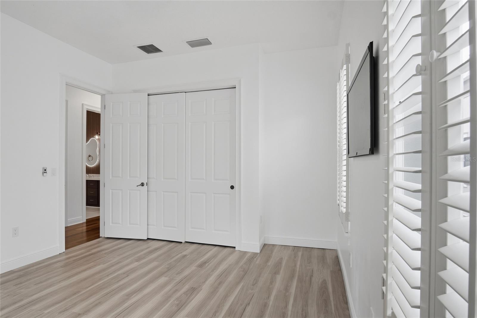 1579 LAKE BALDWIN LANE, Orlando, FL 32814