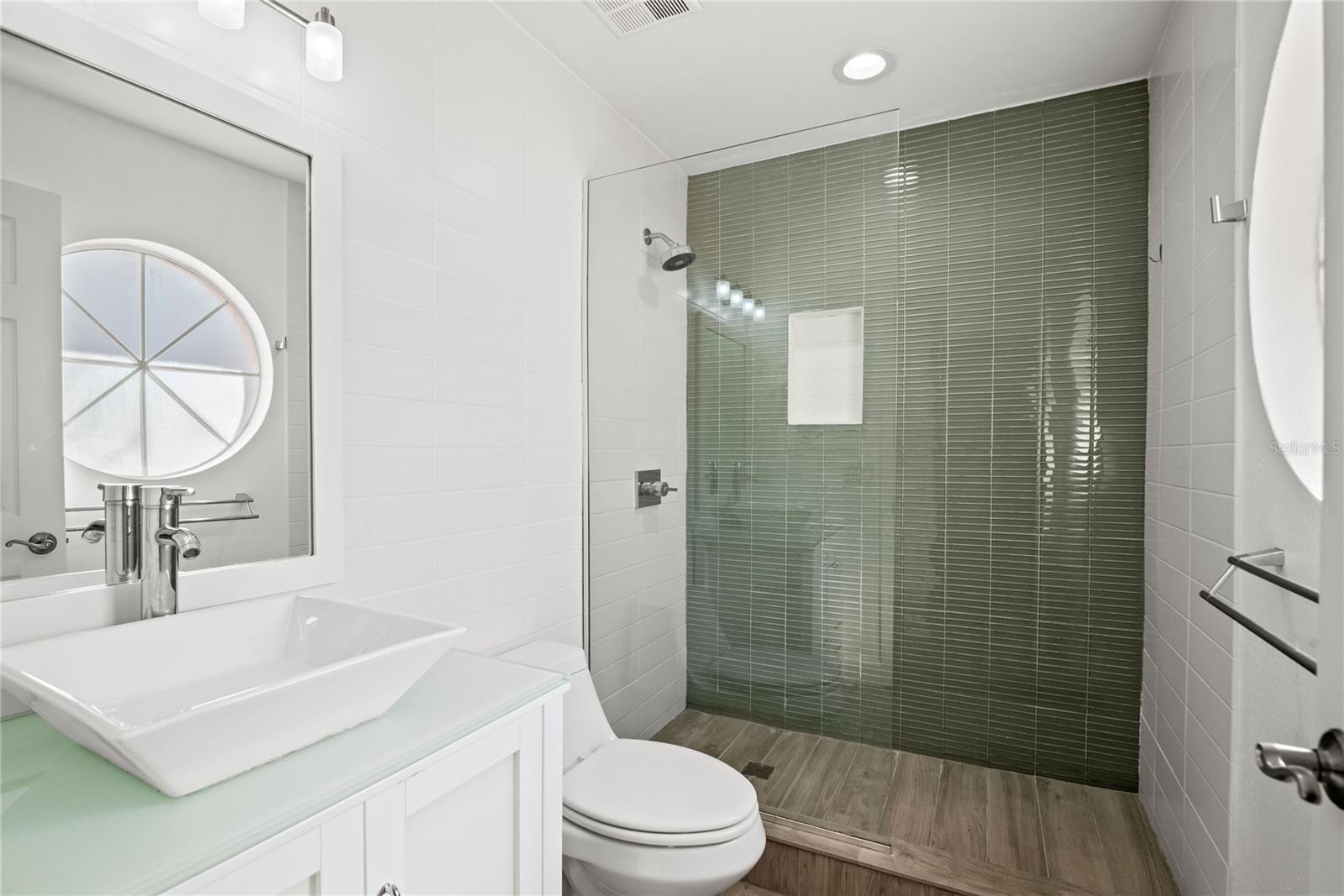 7319 SOMERSET SHORES COURT, Orlando, FL 32819