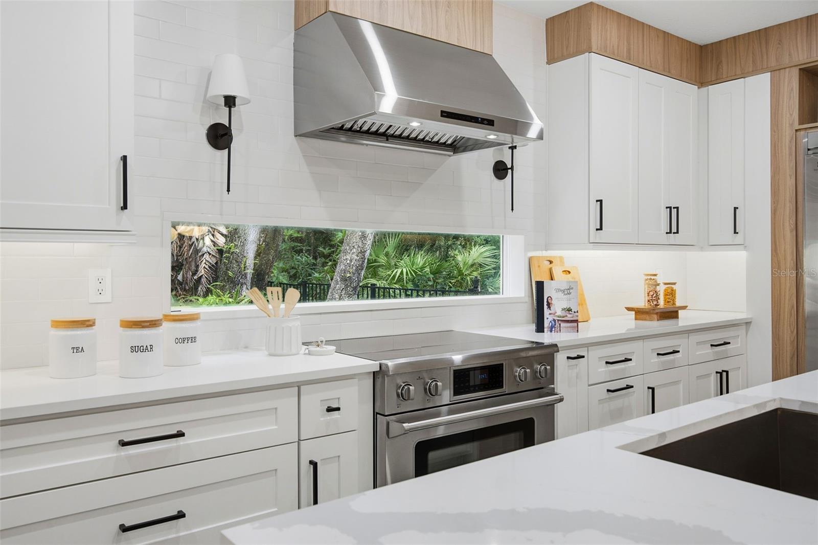 104 E 1ST AVENUE, Windermere, FL 34786