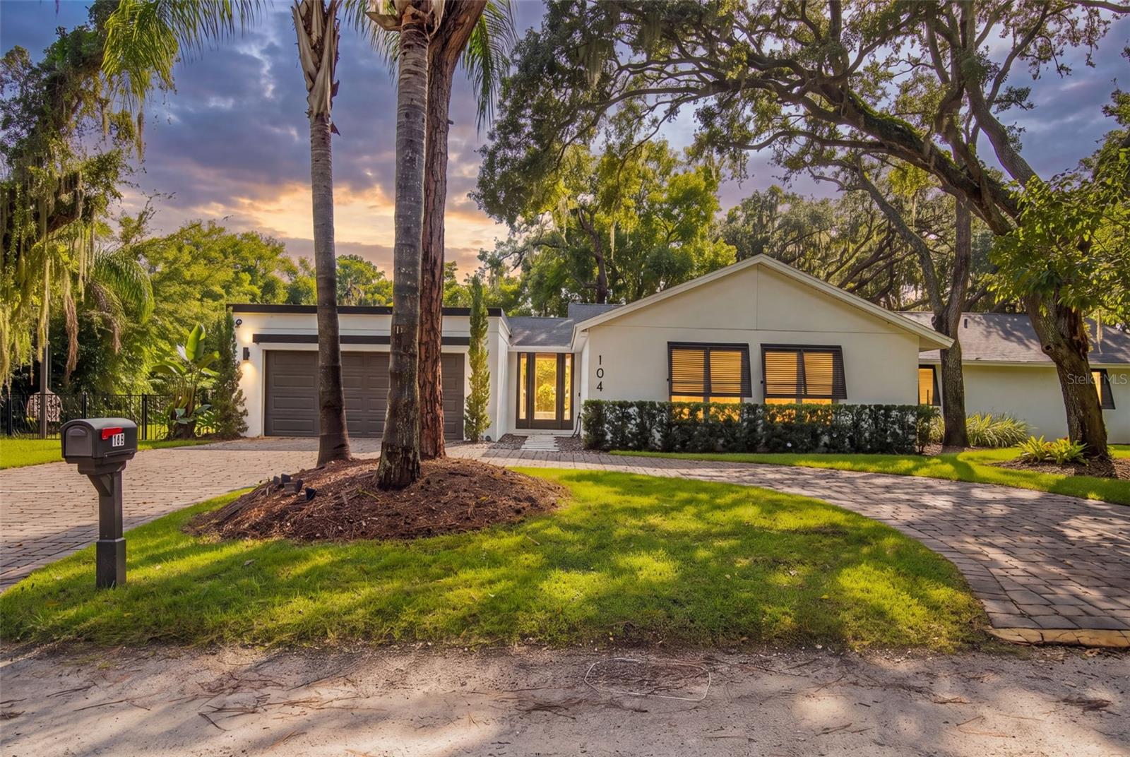 104 E 1ST AVENUE, Windermere, FL 34786