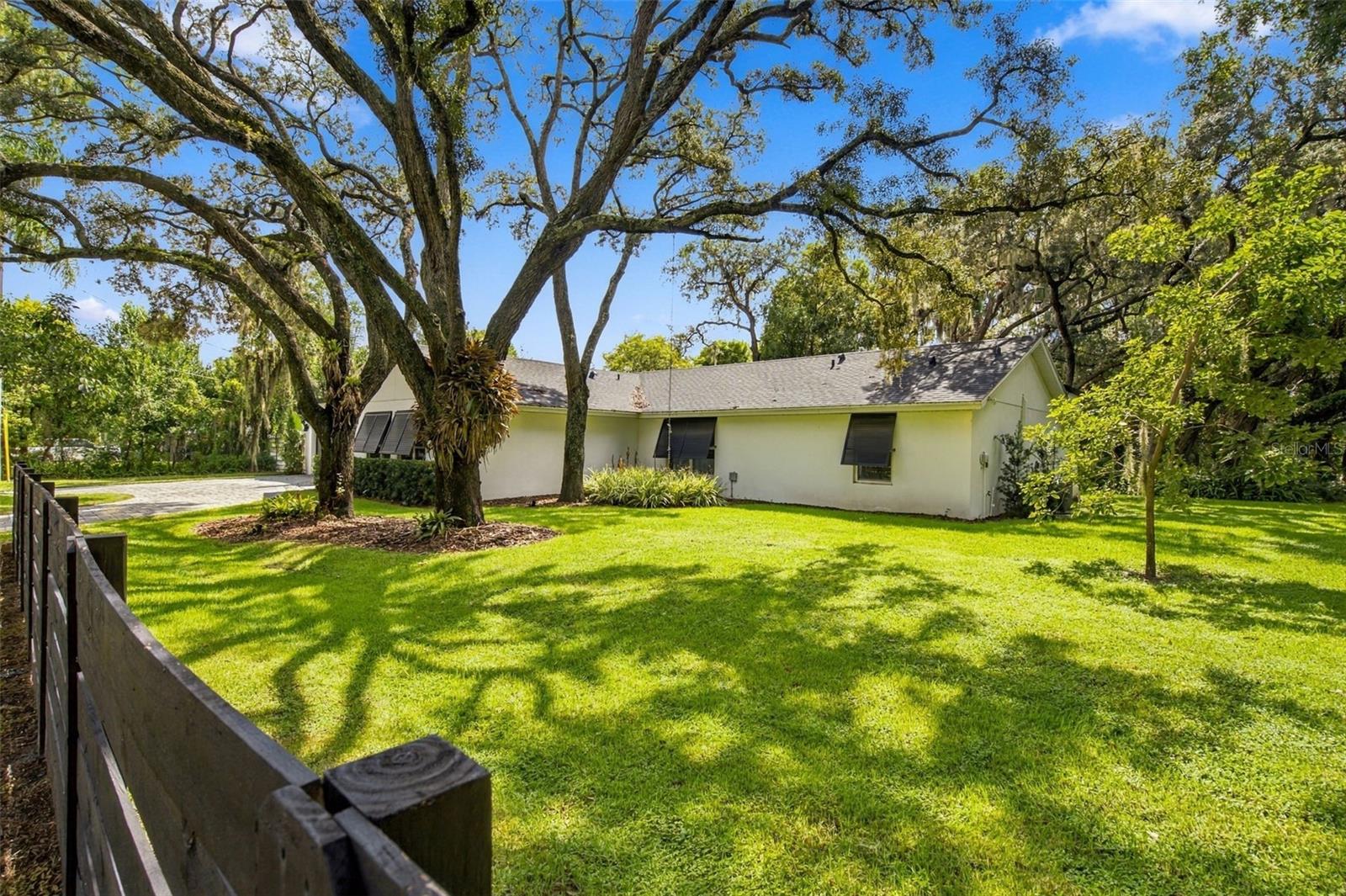 104 E 1ST AVENUE, Windermere, FL 34786