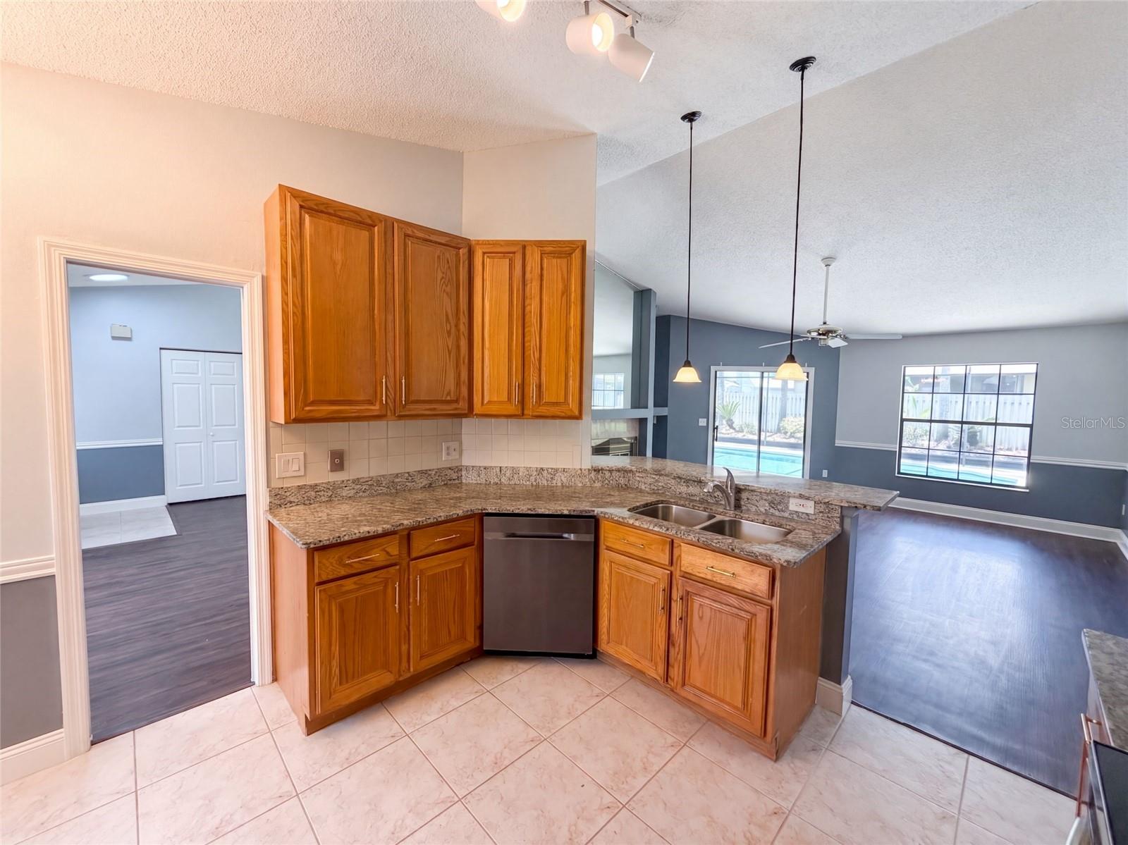 14725 EAGLES CROSSING DRIVE, Orlando, FL 32837 14725 EAGLES CROSSING DRIVE, Orlando, FL 32837