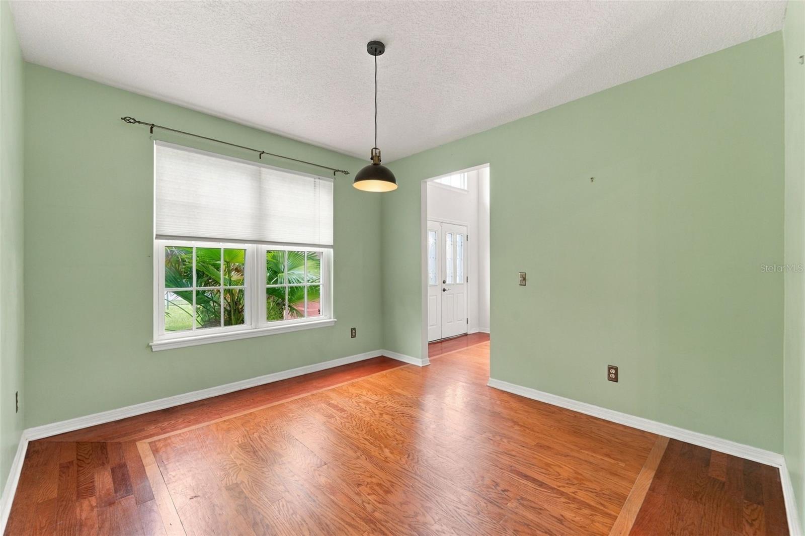 400 PINE TREE ROAD, Lake Mary, FL 32746