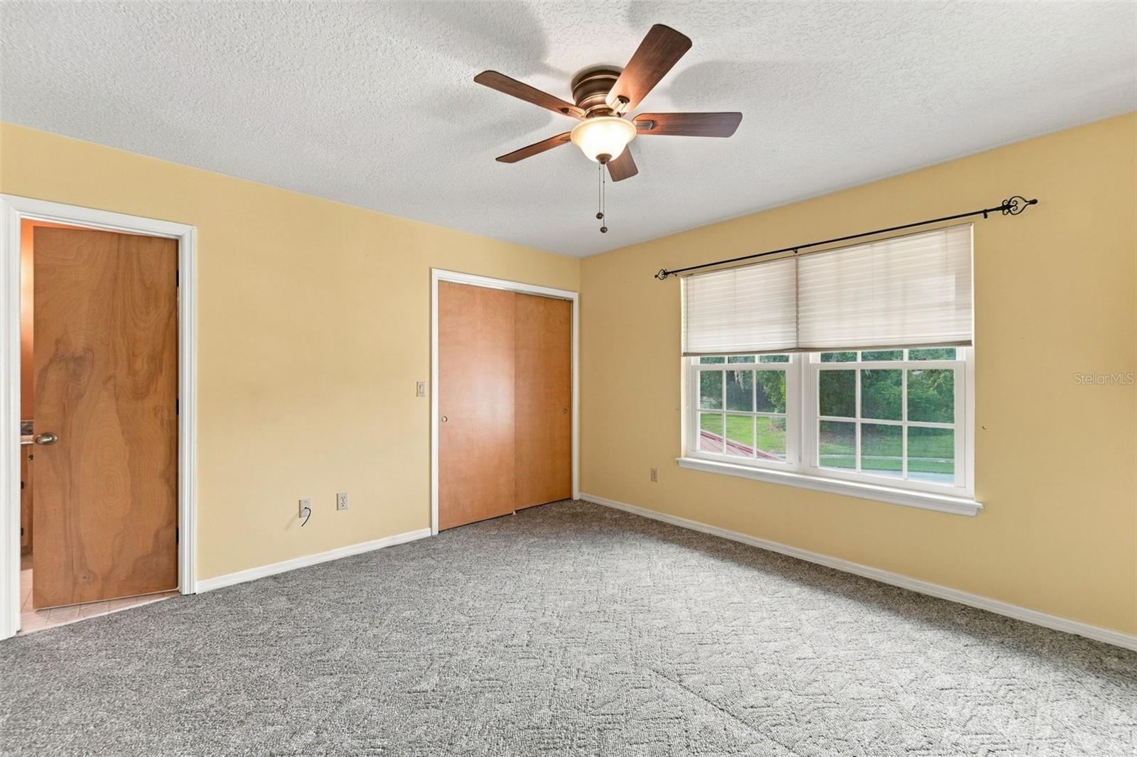 400 PINE TREE ROAD, Lake Mary, FL 32746
