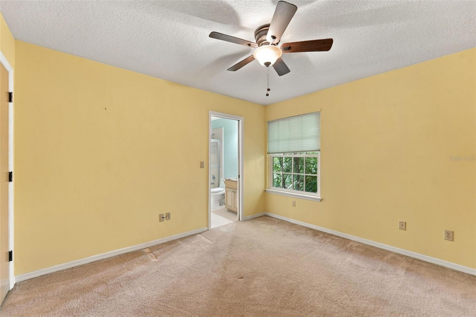 400 PINE TREE ROAD, Lake Mary, FL 32746