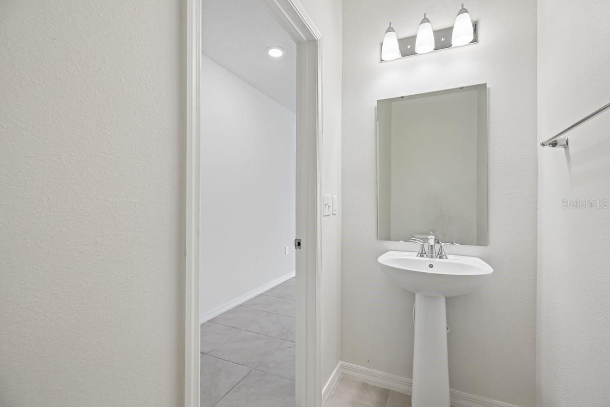 394 SEQUOIA DRIVE, Lake Wales, FL 33859