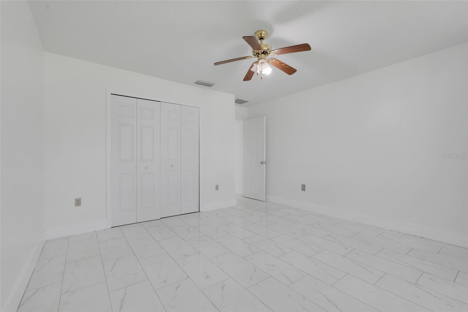 9106 GALLEON COURT, Orlando, FL 32819