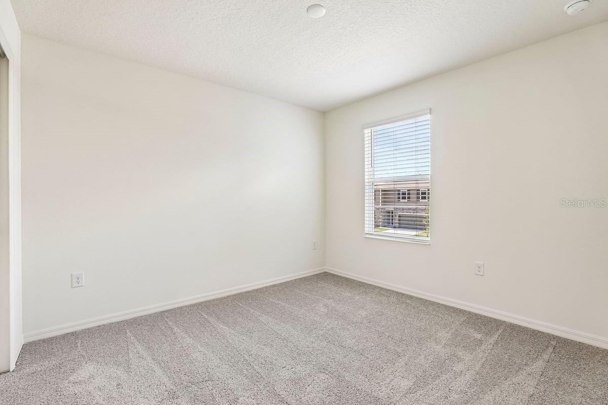 643 MEADOWS EDGE PLACE, Lake Wales, FL 33859