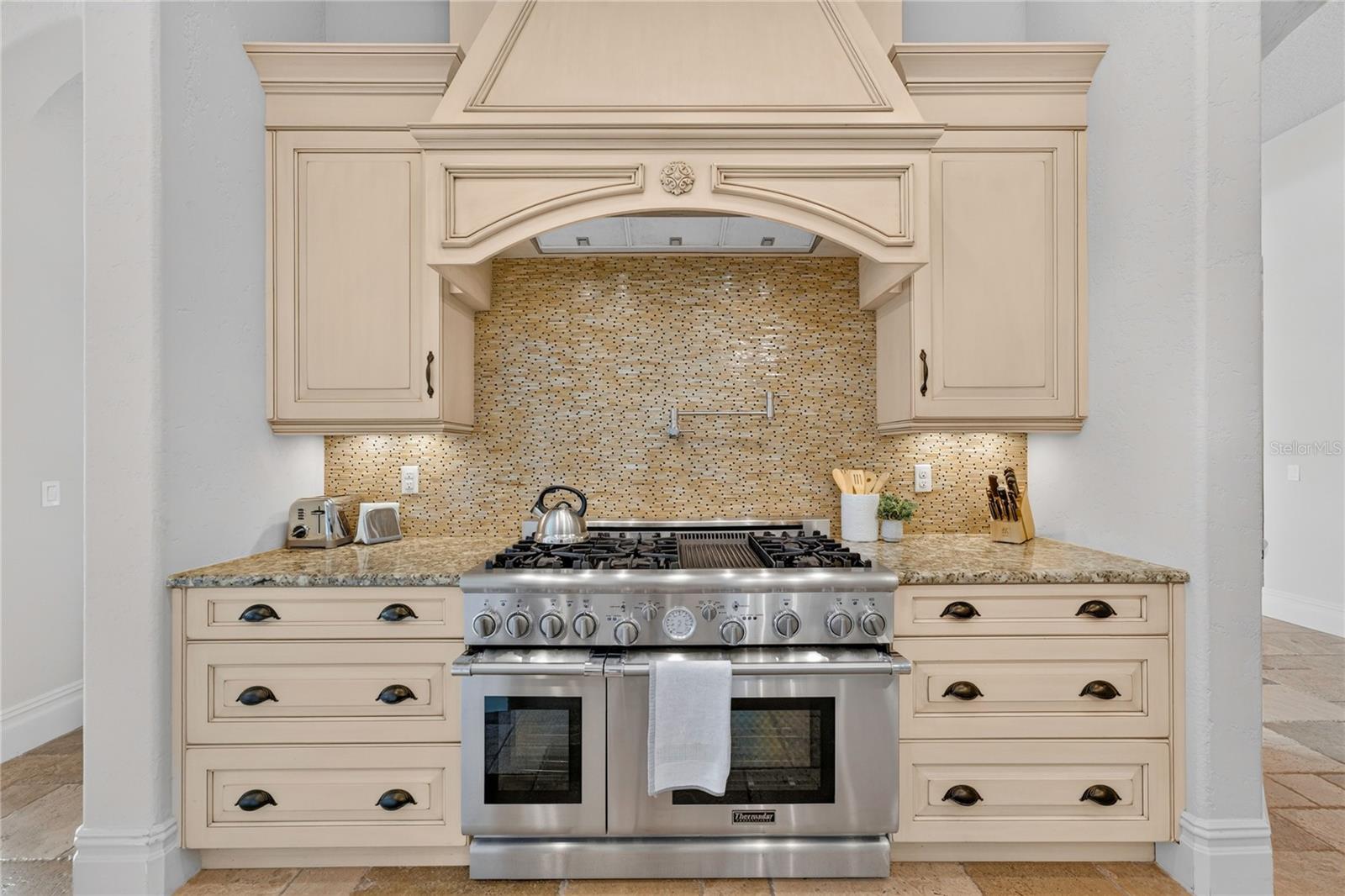 6113 GROSVENOR SHORE DRIVE, Windermere, FL 34786
