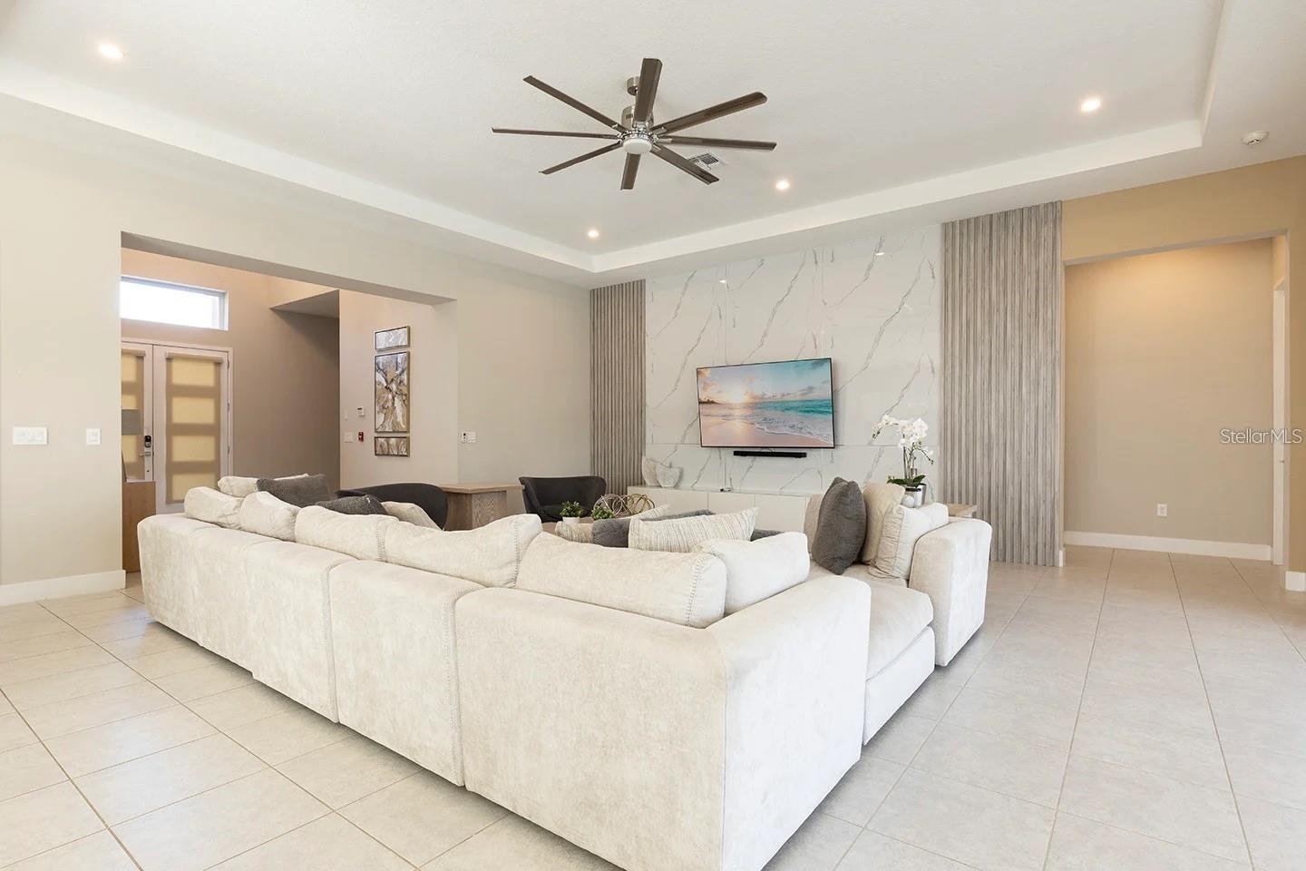 1063 JACK NICKLAUS COURT, Kissimmee, FL 34747