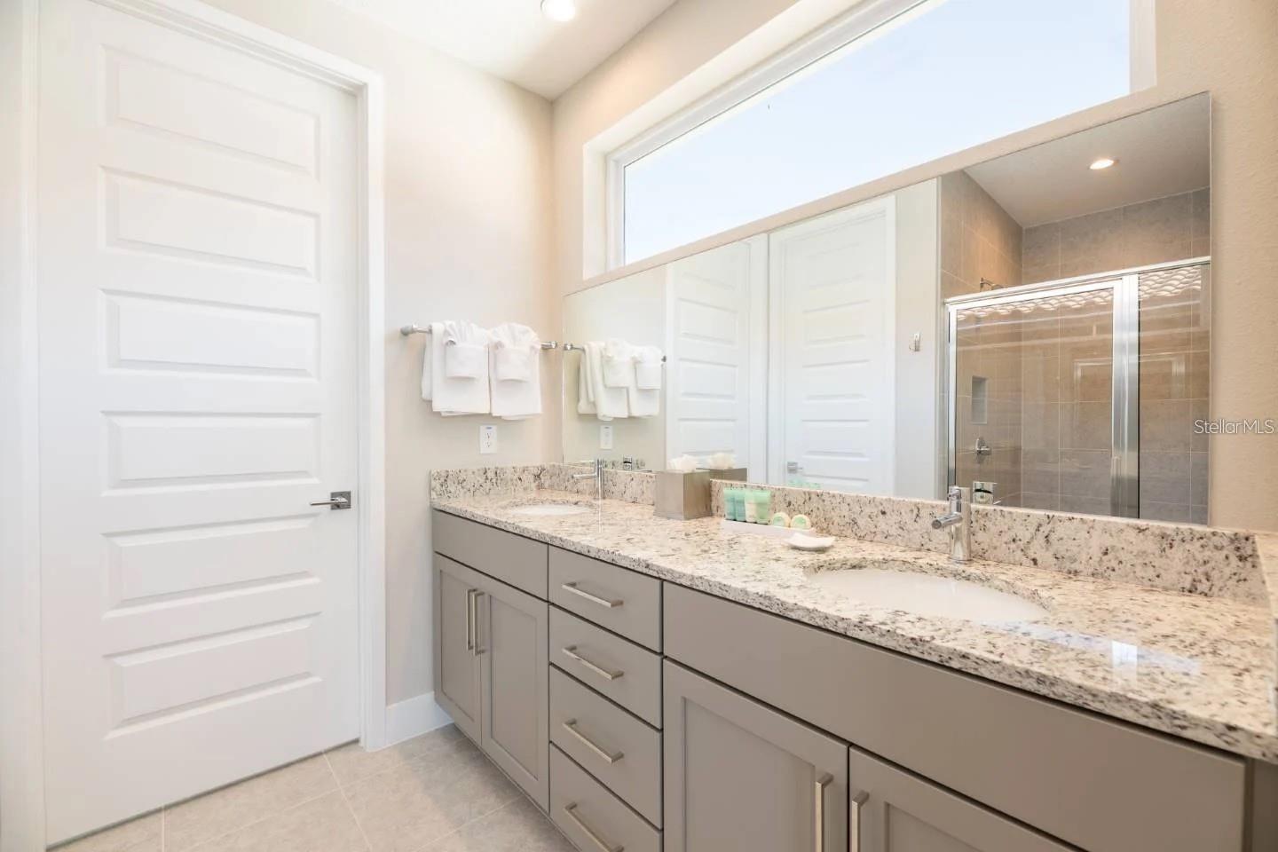 1063 JACK NICKLAUS COURT, Kissimmee, FL 34747