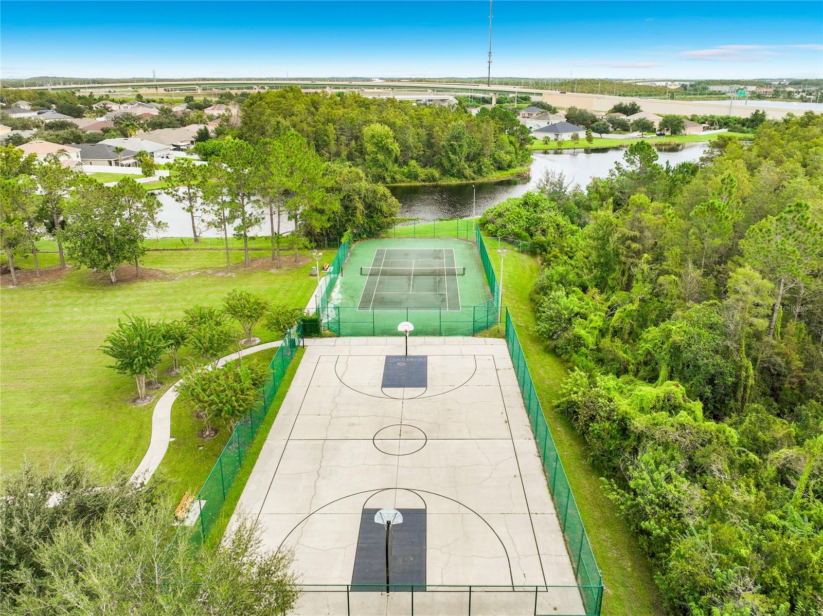 13556 HAWKEYE DRIVE, Orlando, FL 32837