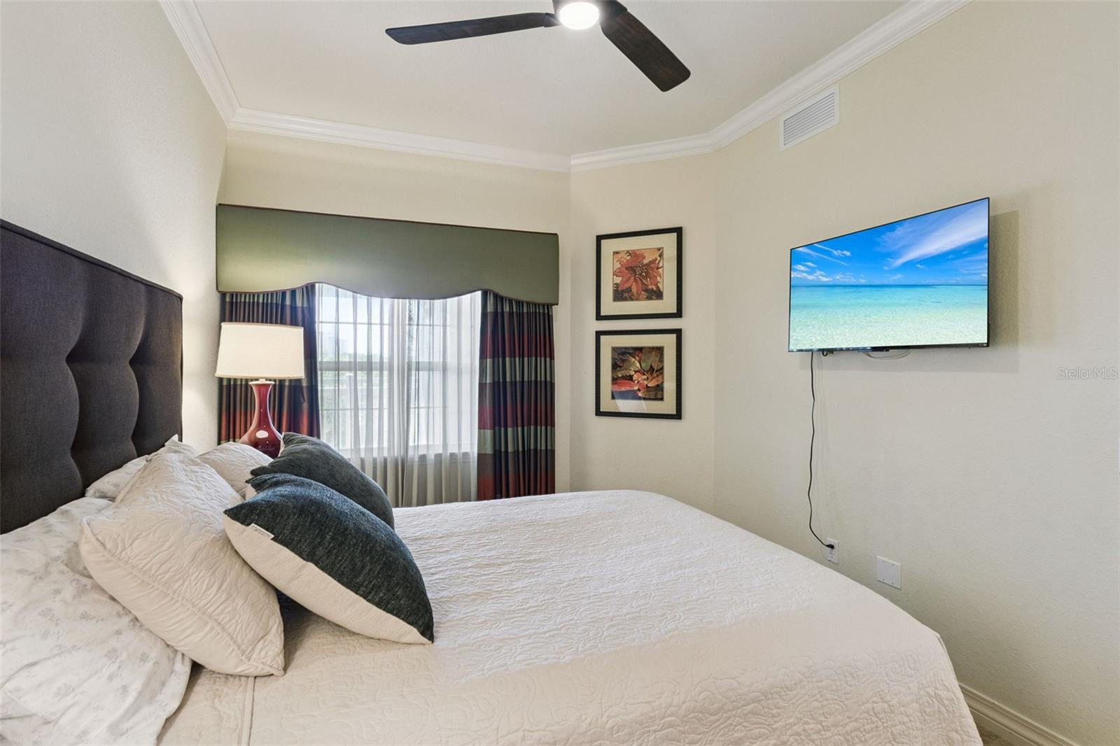 1100 SUNSET VIEW CIR, #402, Reunion, FL 34747