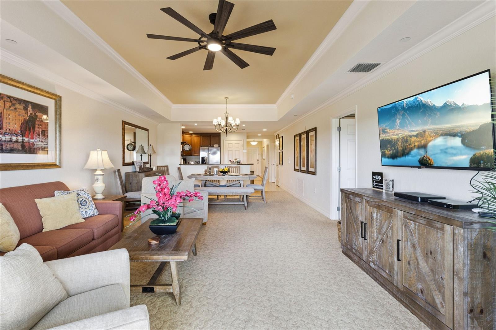 1100 SUNSET VIEW CIR, #402, Reunion, FL 34747