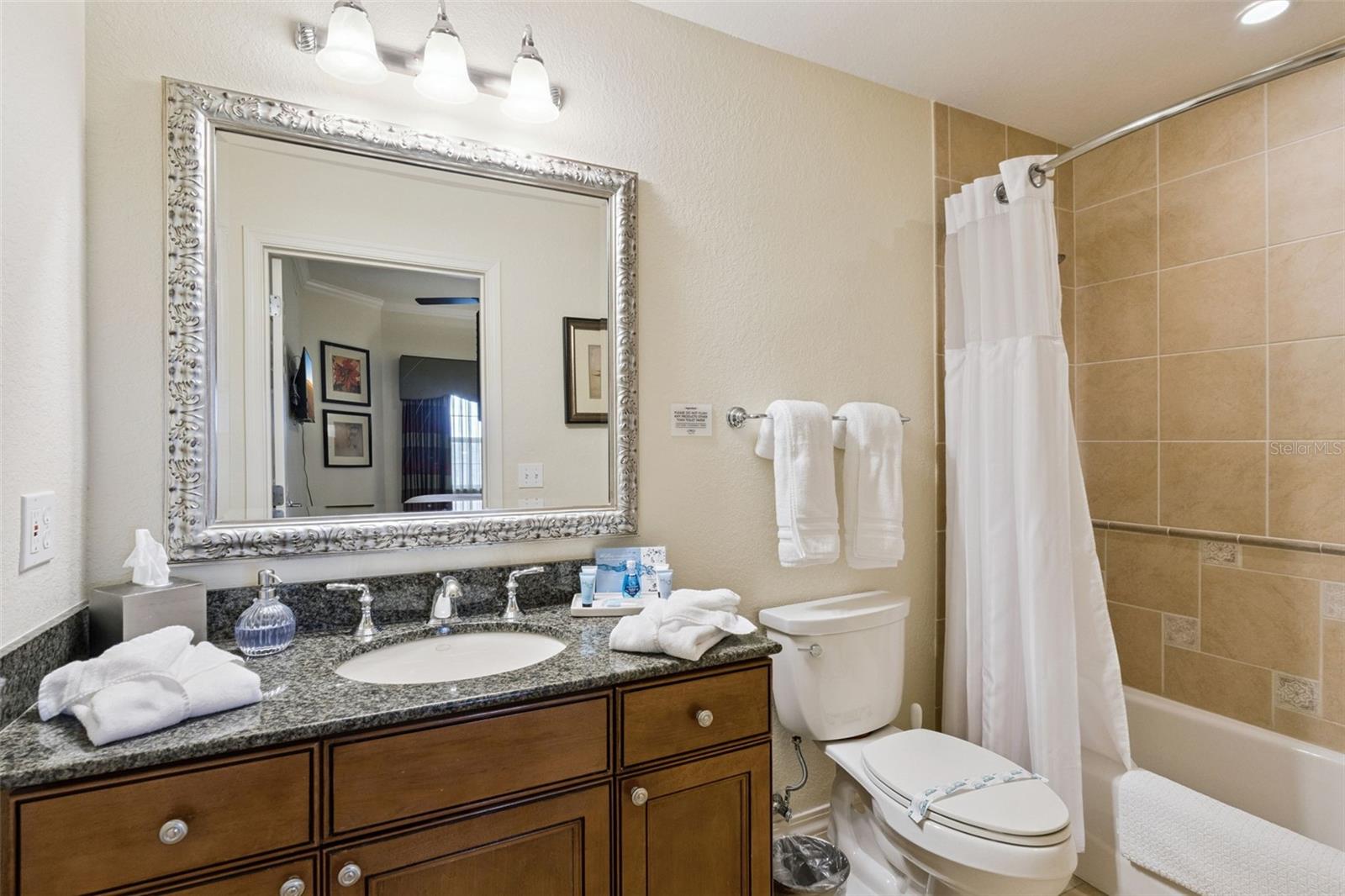 1100 SUNSET VIEW CIR, #402, Reunion, FL 34747