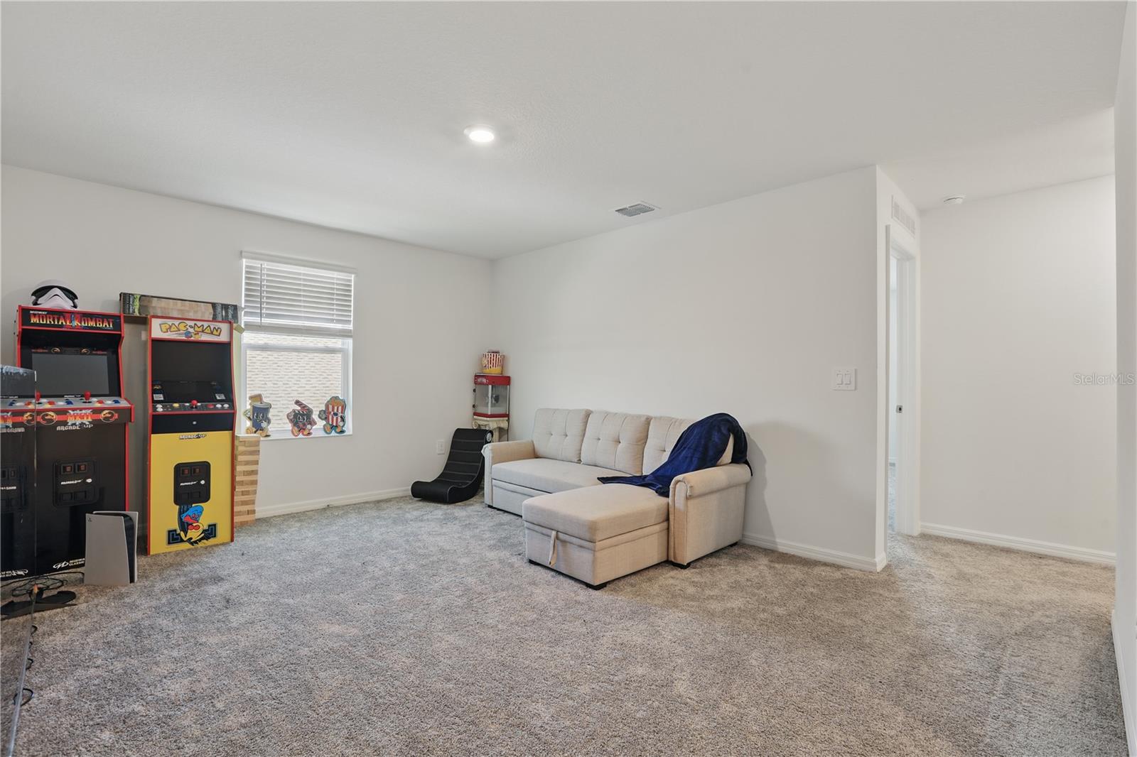 4307 PEBBLES THROW DRIVE, Kissimmee, FL 34746