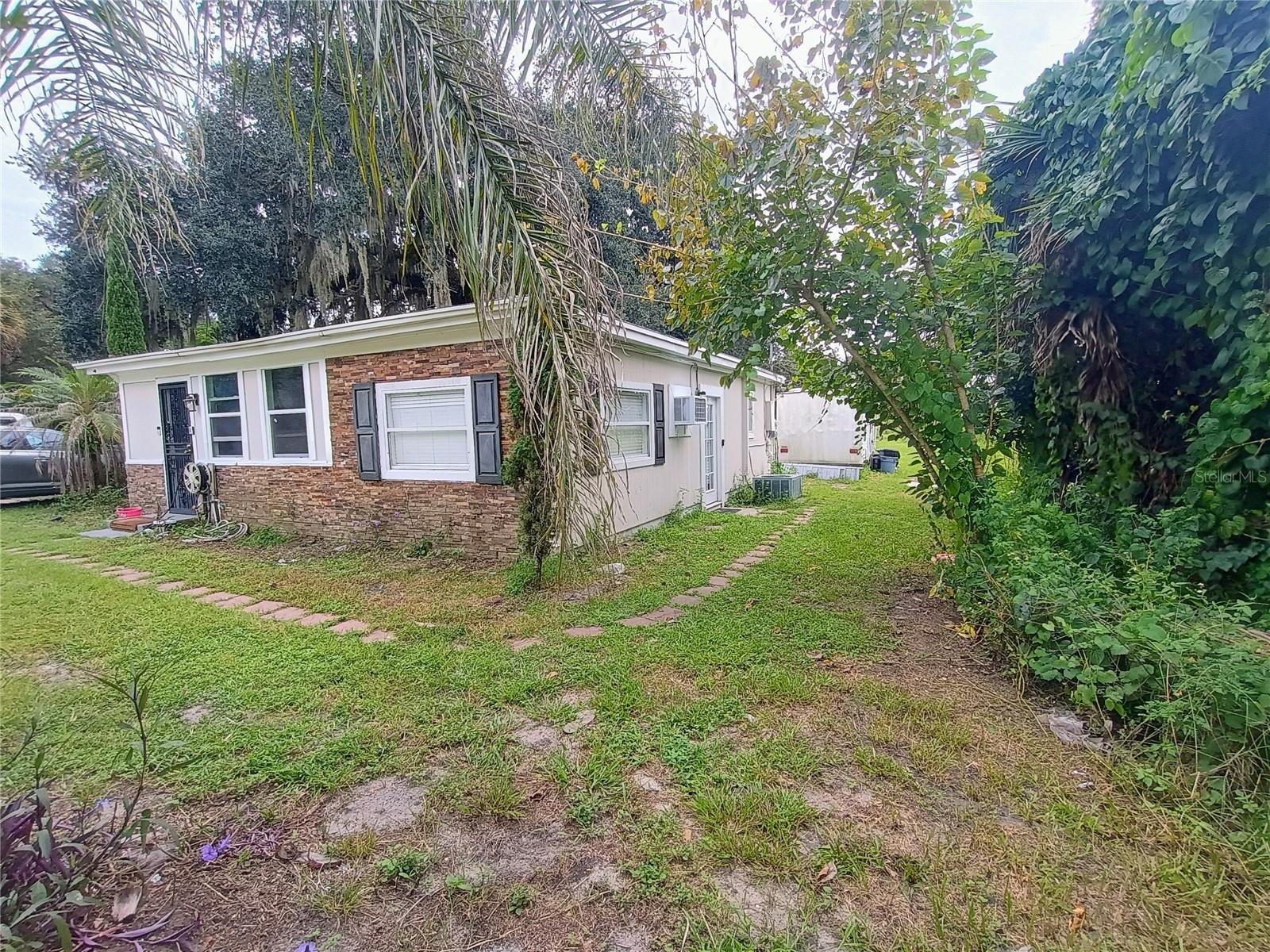 5175 N RONALD REAGAN BOULEVARD, Sanford, FL 32773