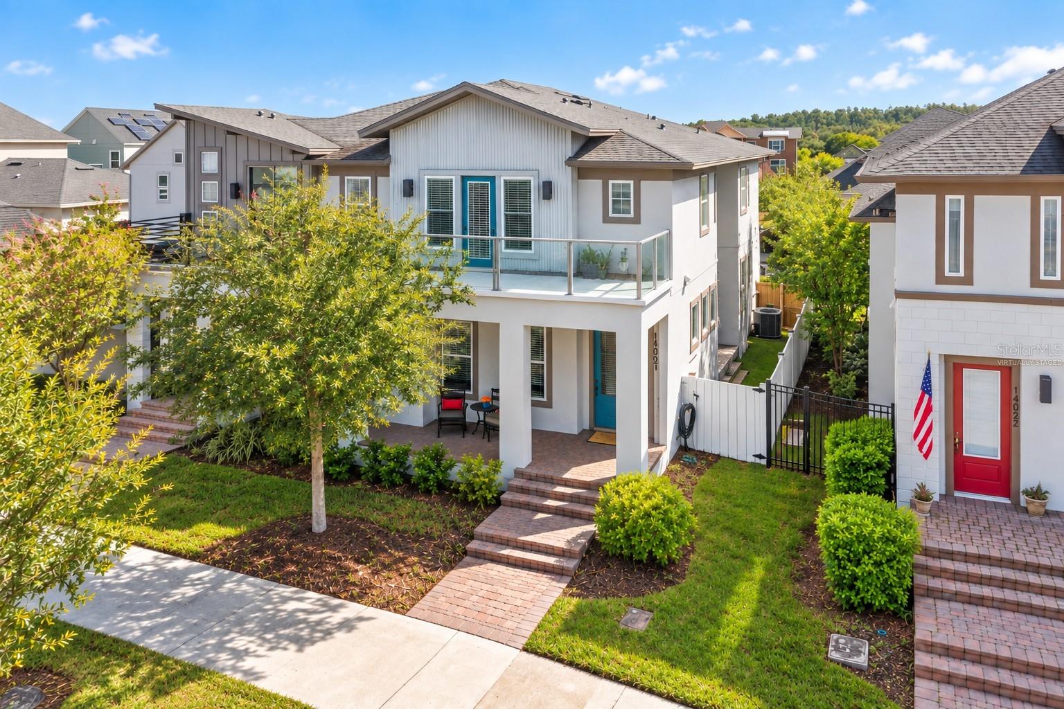 Low maintenance Lake Nona living with elevated style, flexible space and an unbeatable Laureate Park lifestyle! Virtually Staged. Low maintenance Lake Nona living with elevated style, flexible space and an unbeatable Laureate Park lifestyle! Virtually Staged.