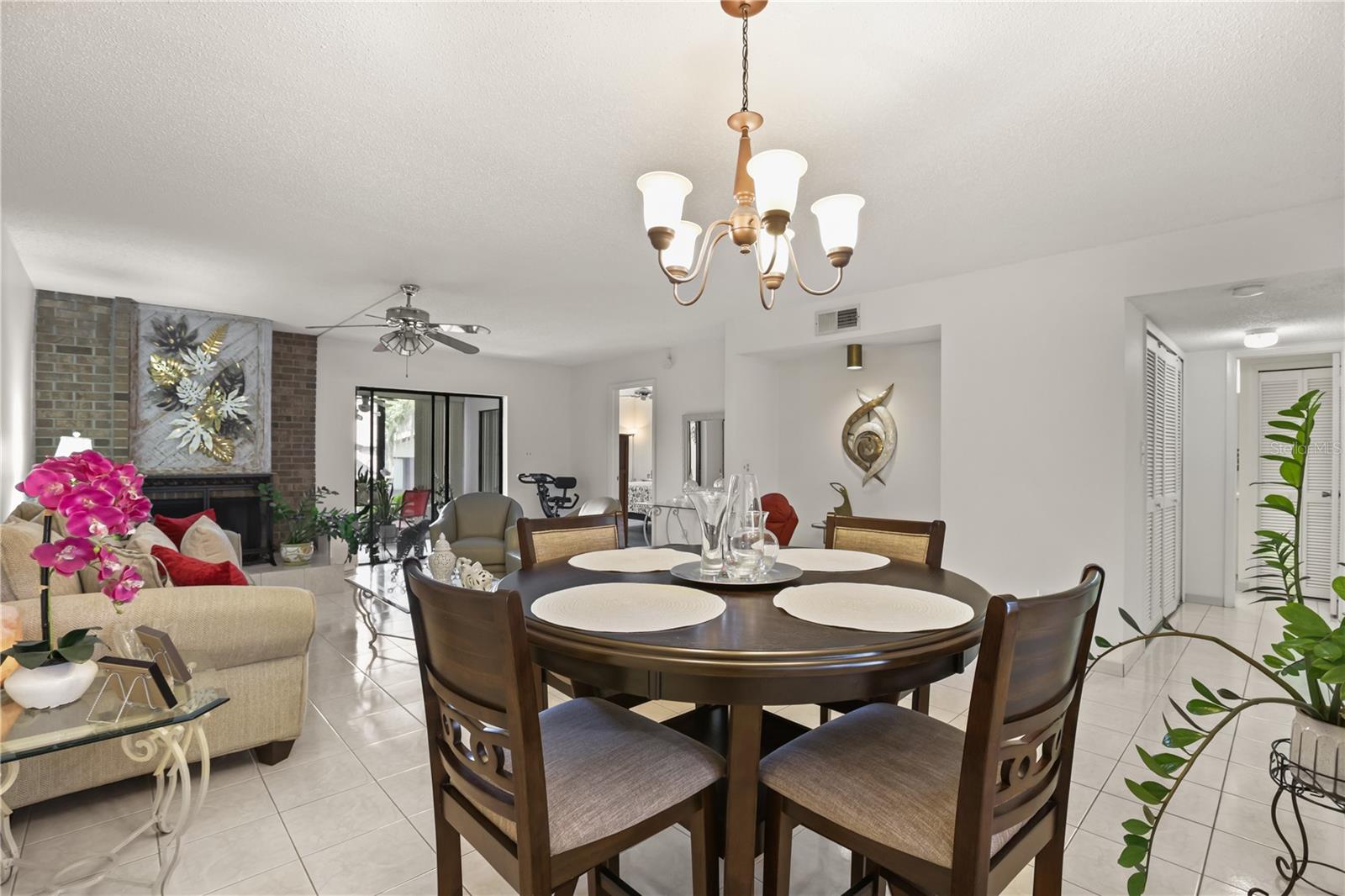 11 ESCONDIDO CIRCLE, #108, Altamonte Springs, FL 32701