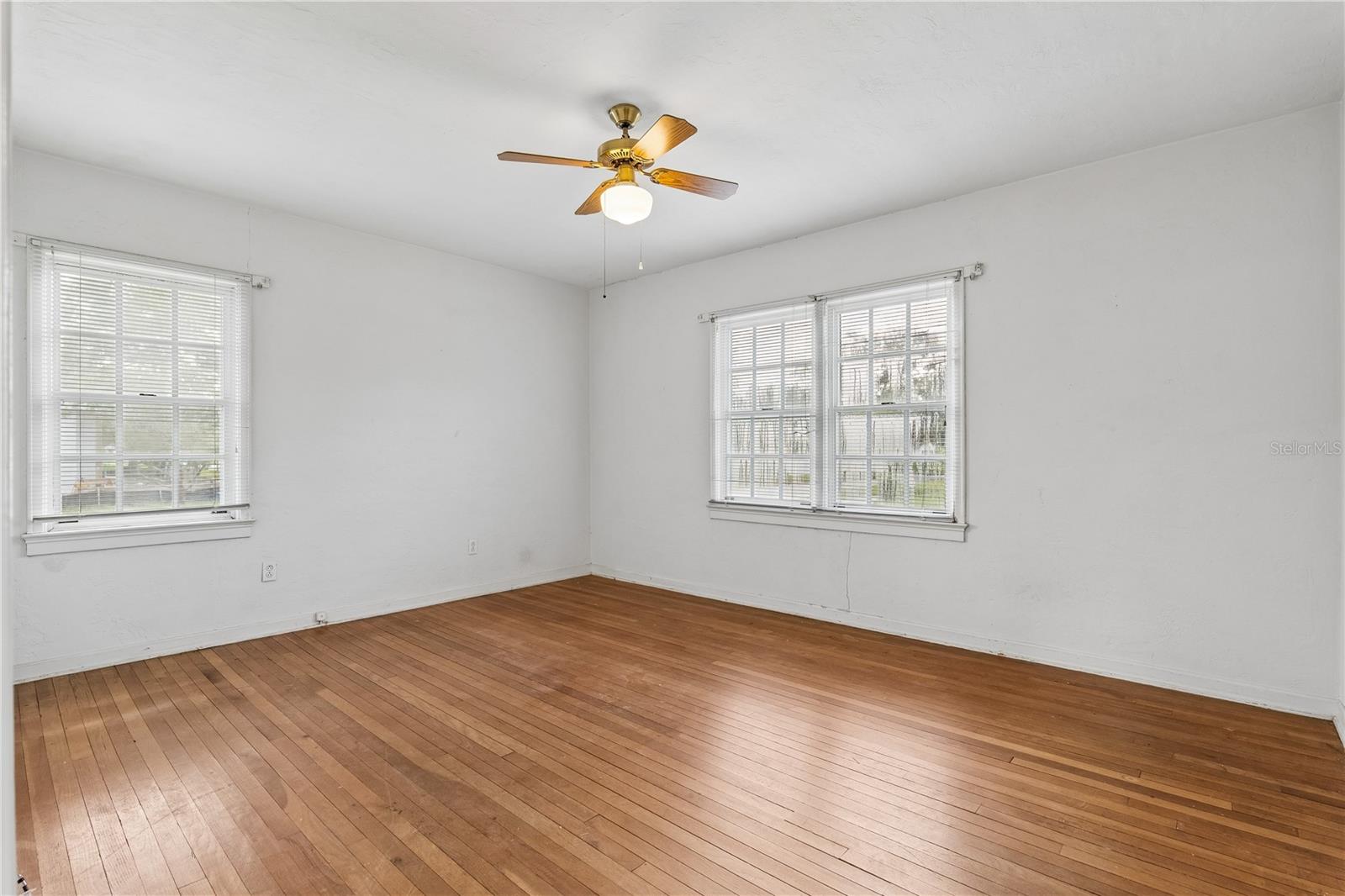 1125 GUERNSEY STREET, Orlando, FL 32804