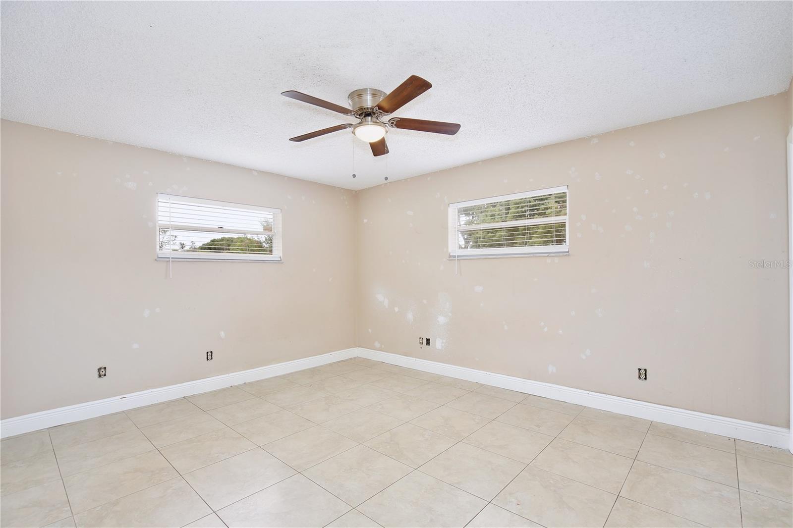 8611 EL PRADO AVENUE, Orlando, FL 32825